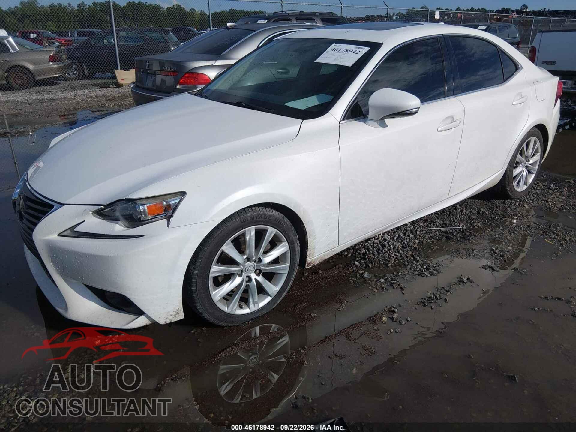 LEXUS IS 250 2015 - JTHBF1D20F5074327