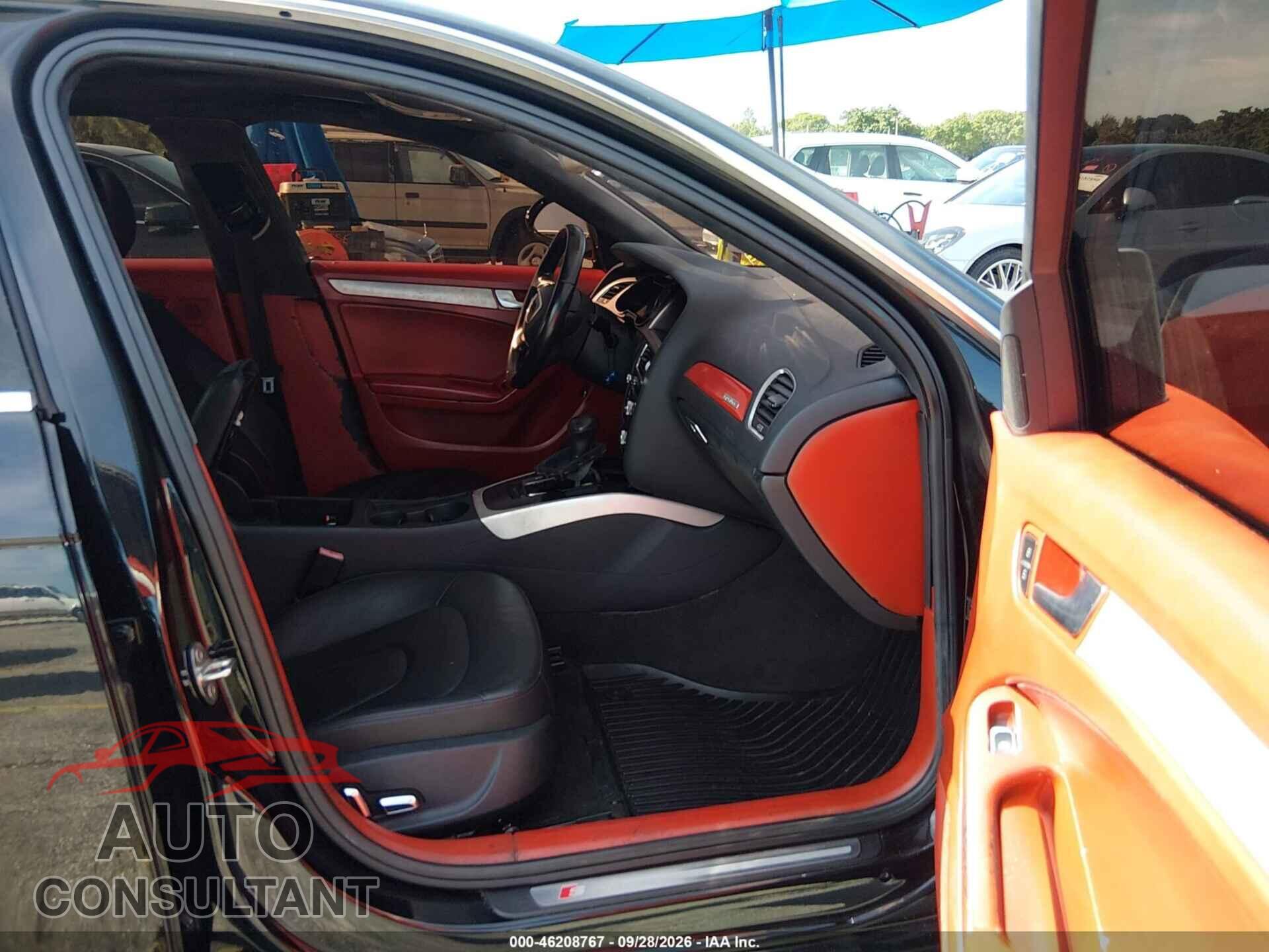AUDI A4 2014 - WAUBFAFL7EA050861