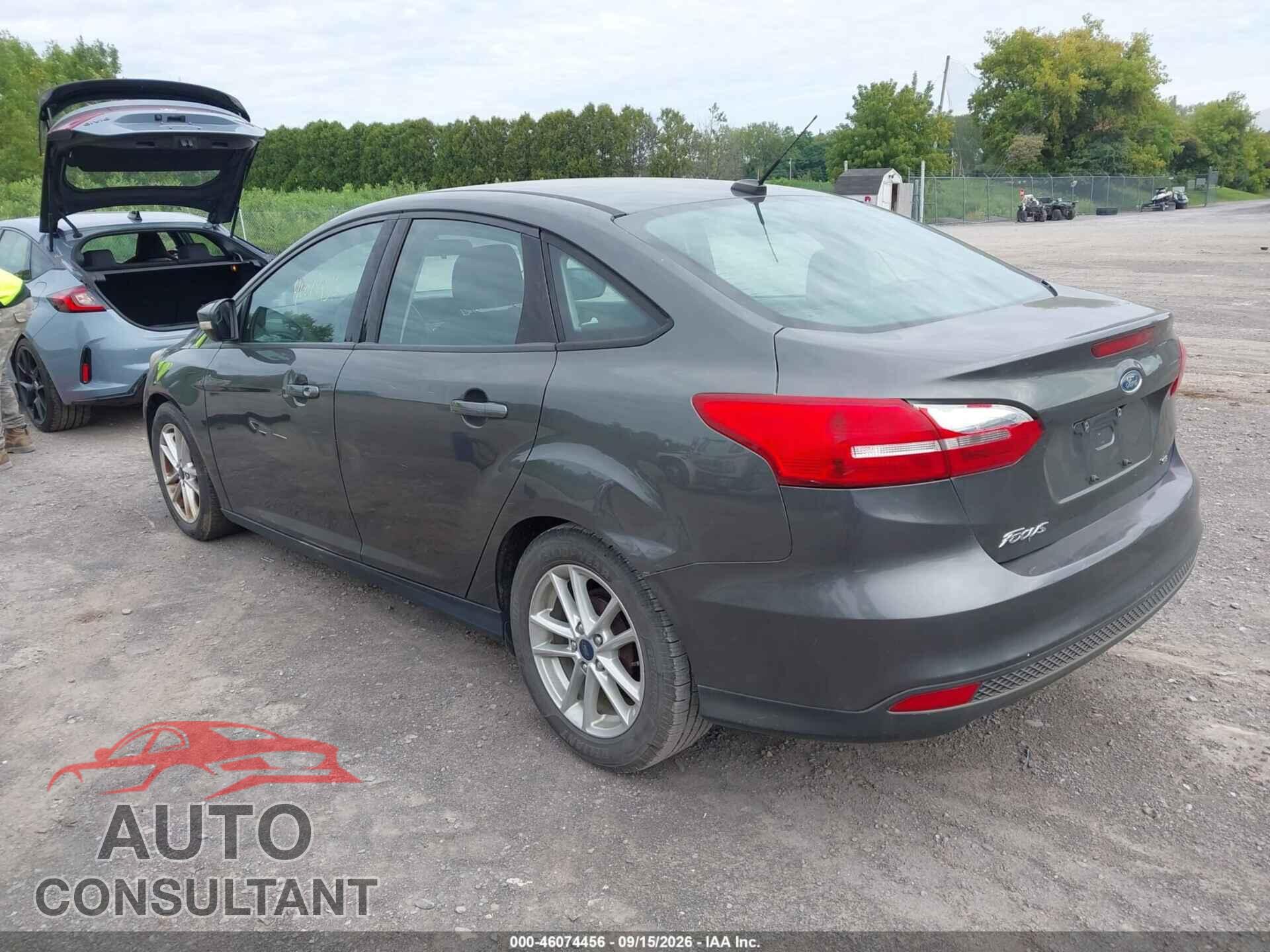 FORD FOCUS 2016 - 1FADP3F2XGL303356