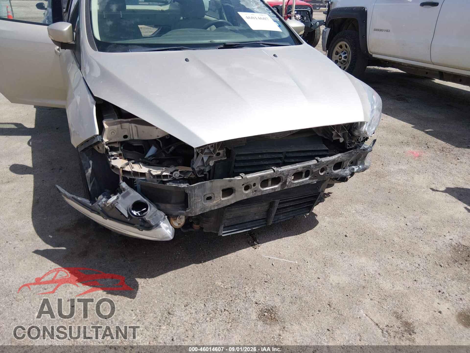 FORD FOCUS 2017 - 1FADP3F26HL229788