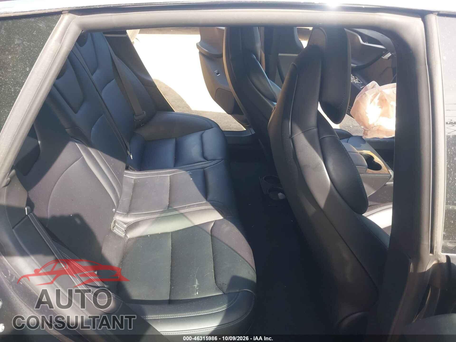 TESLA MODEL S 2018 - 5YJSA1E24JF263231