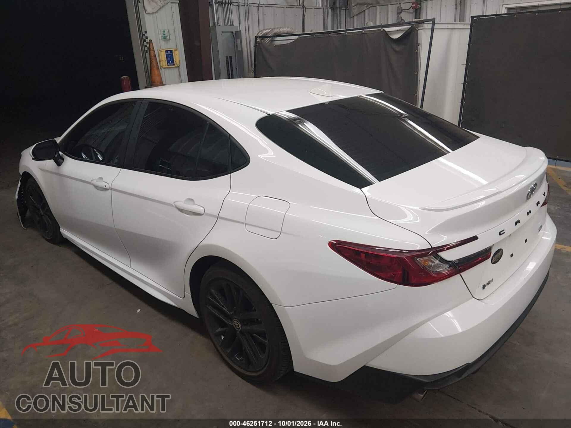 TOYOTA CAMRY 2025 - 4T1DAACK3SU128564