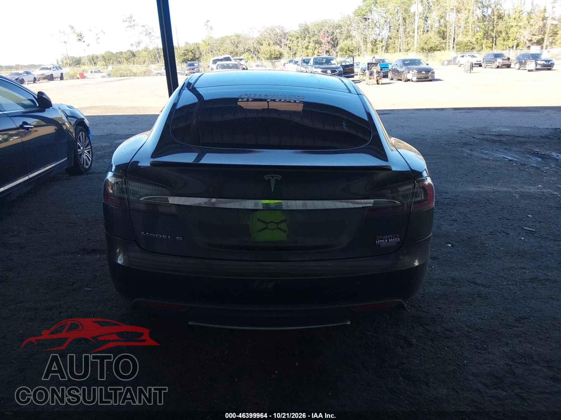 TESLA MODEL S 2015 - 5YJSA1H2XFFP75689