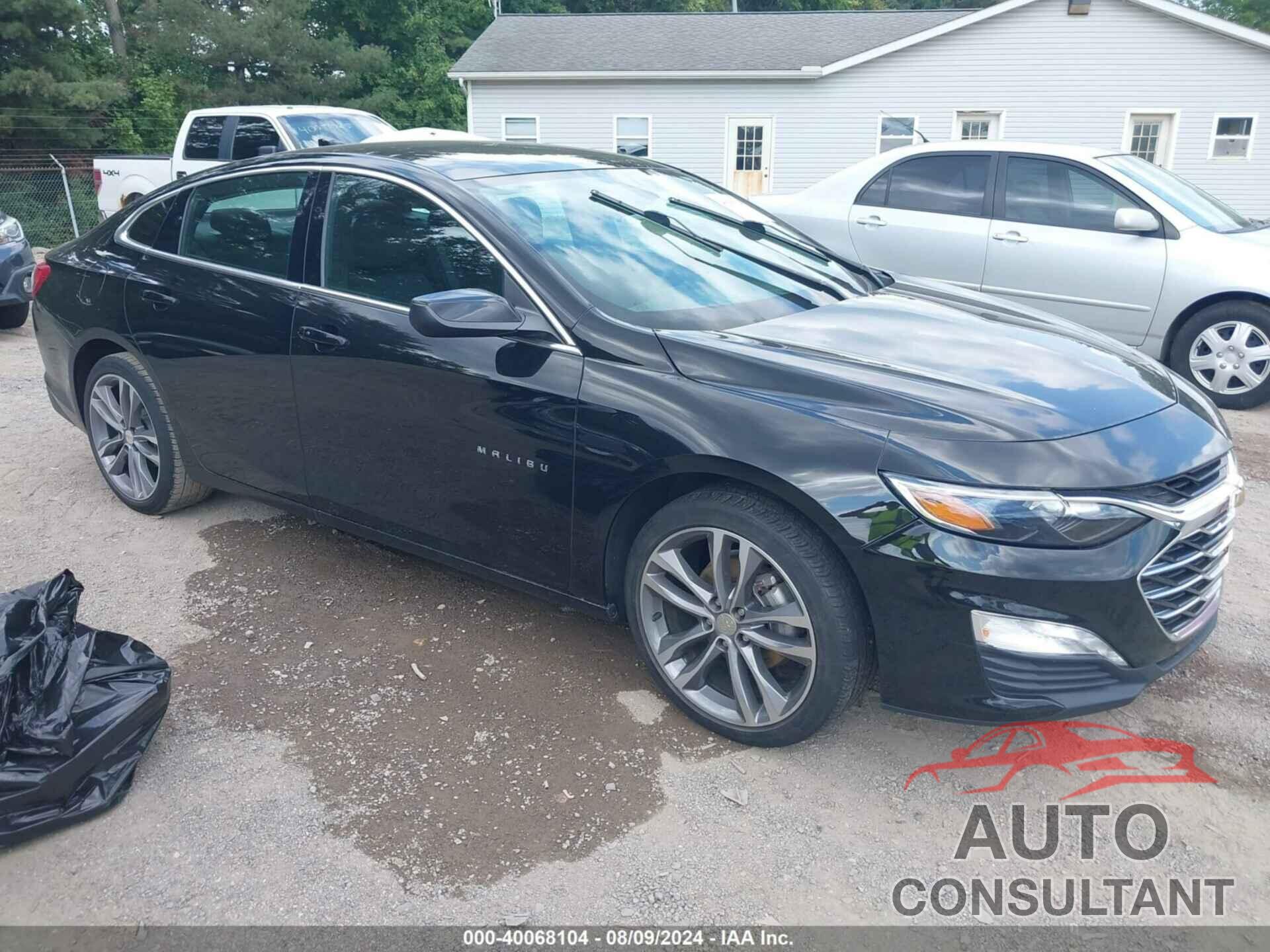 CHEVROLET MALIBU 2022 - 1G1ZD5ST8NF105589