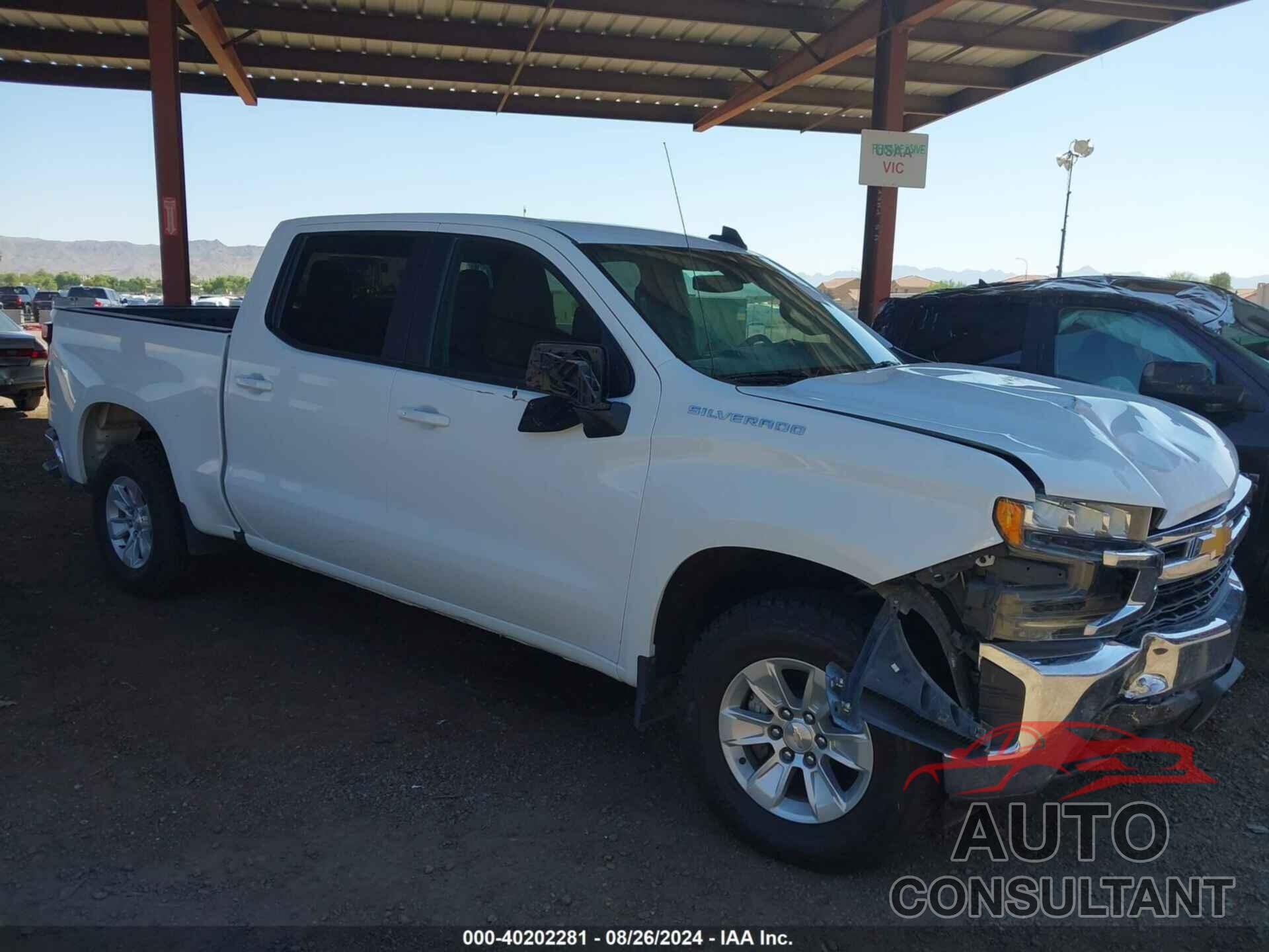 CHEVROLET SILVERADO 1500 2021 - 1GCPWCED8MZ240750