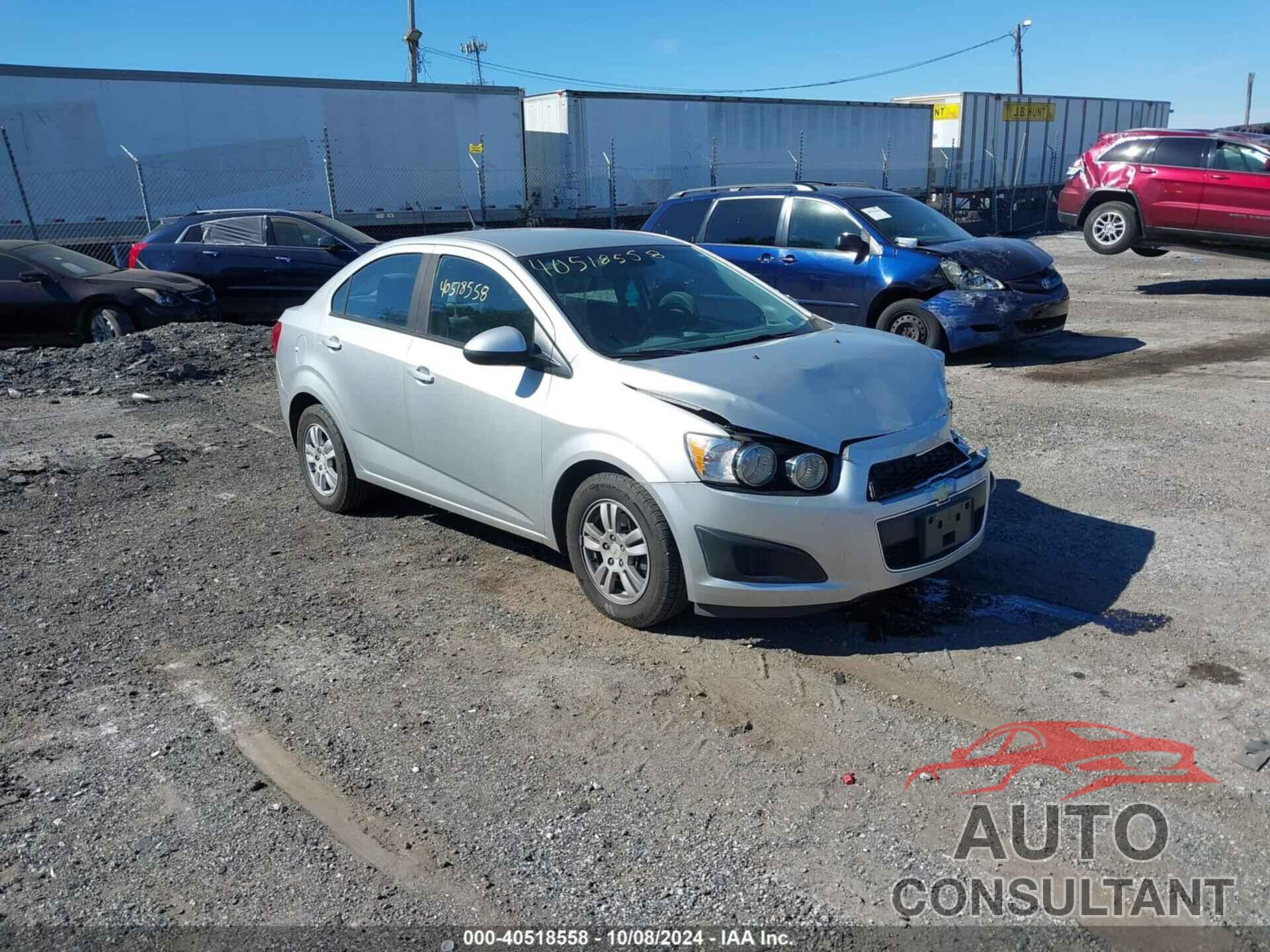 CHEVROLET SONIC 2012 - 1G1JA5SH6C4116391