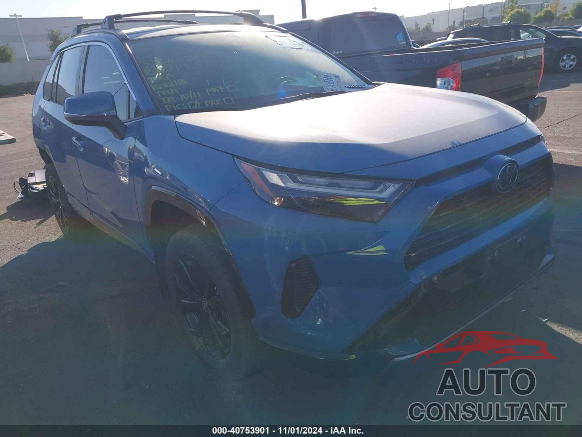 TOYOTA RAV4 HYBRID 2023 - JTM16RFV1PJ030140