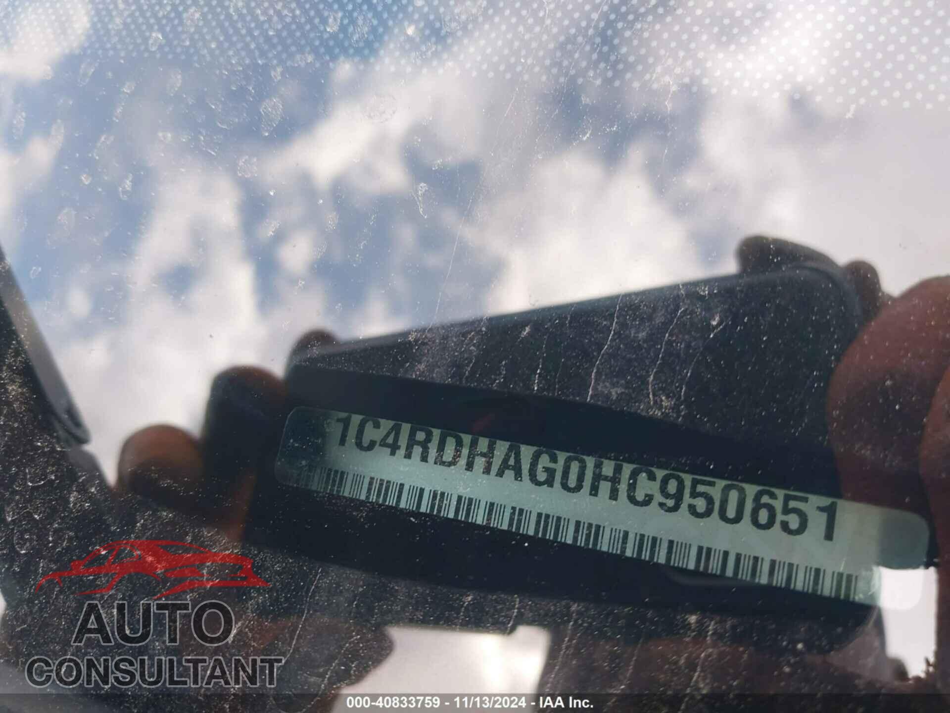 DODGE DURANGO 2017 - 1C4RDHAG0HC950651