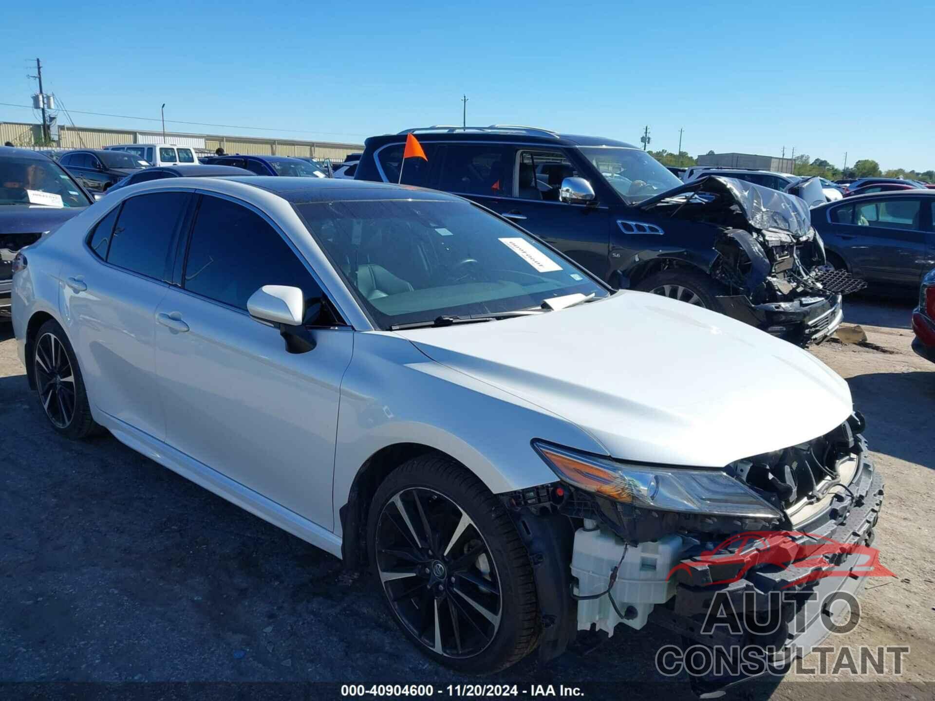 TOYOTA CAMRY 2018 - 4T1B61HK9JU128617