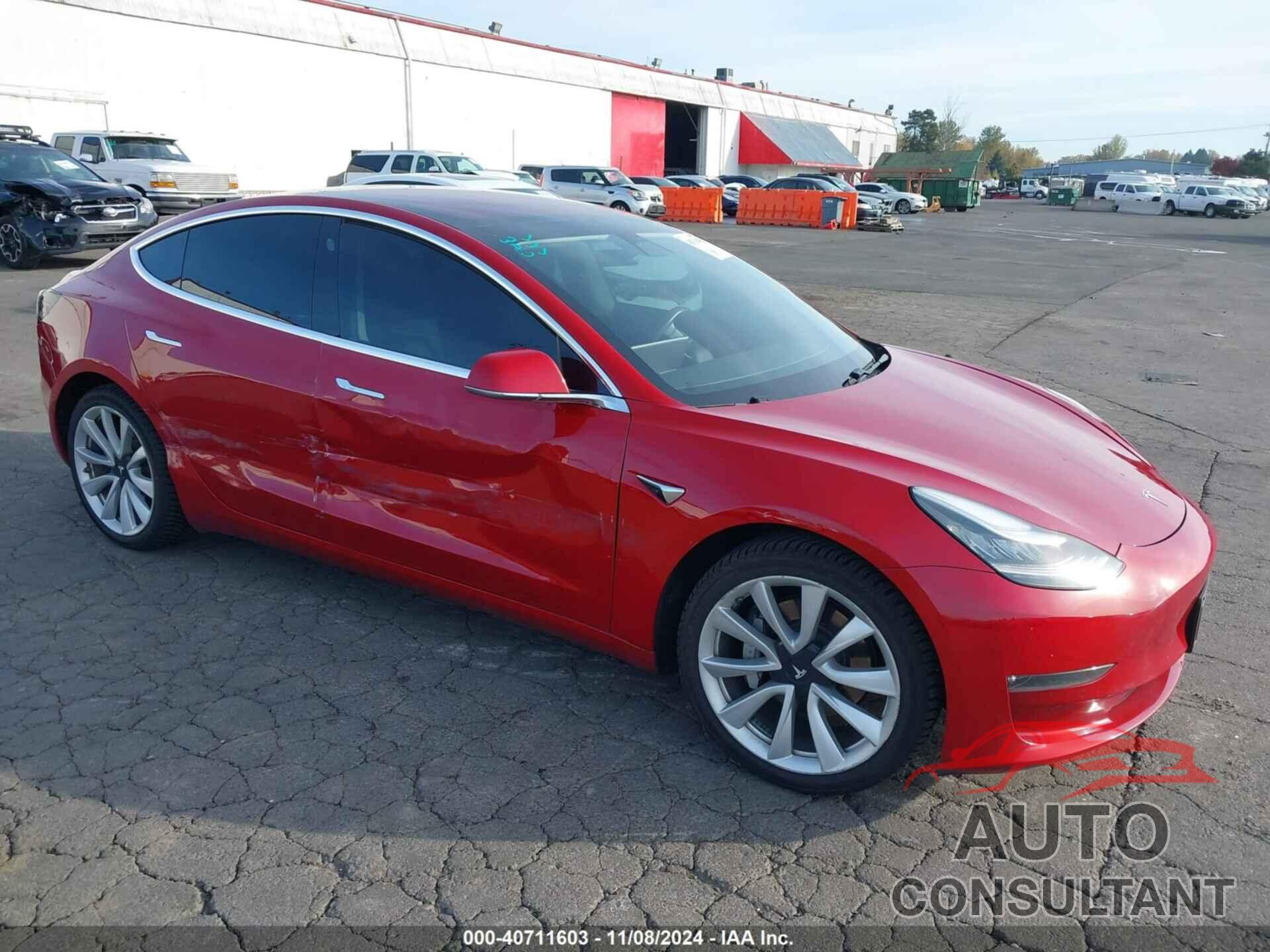 TESLA MODEL 3 2018 - 5YJ3E1EB0JF091613