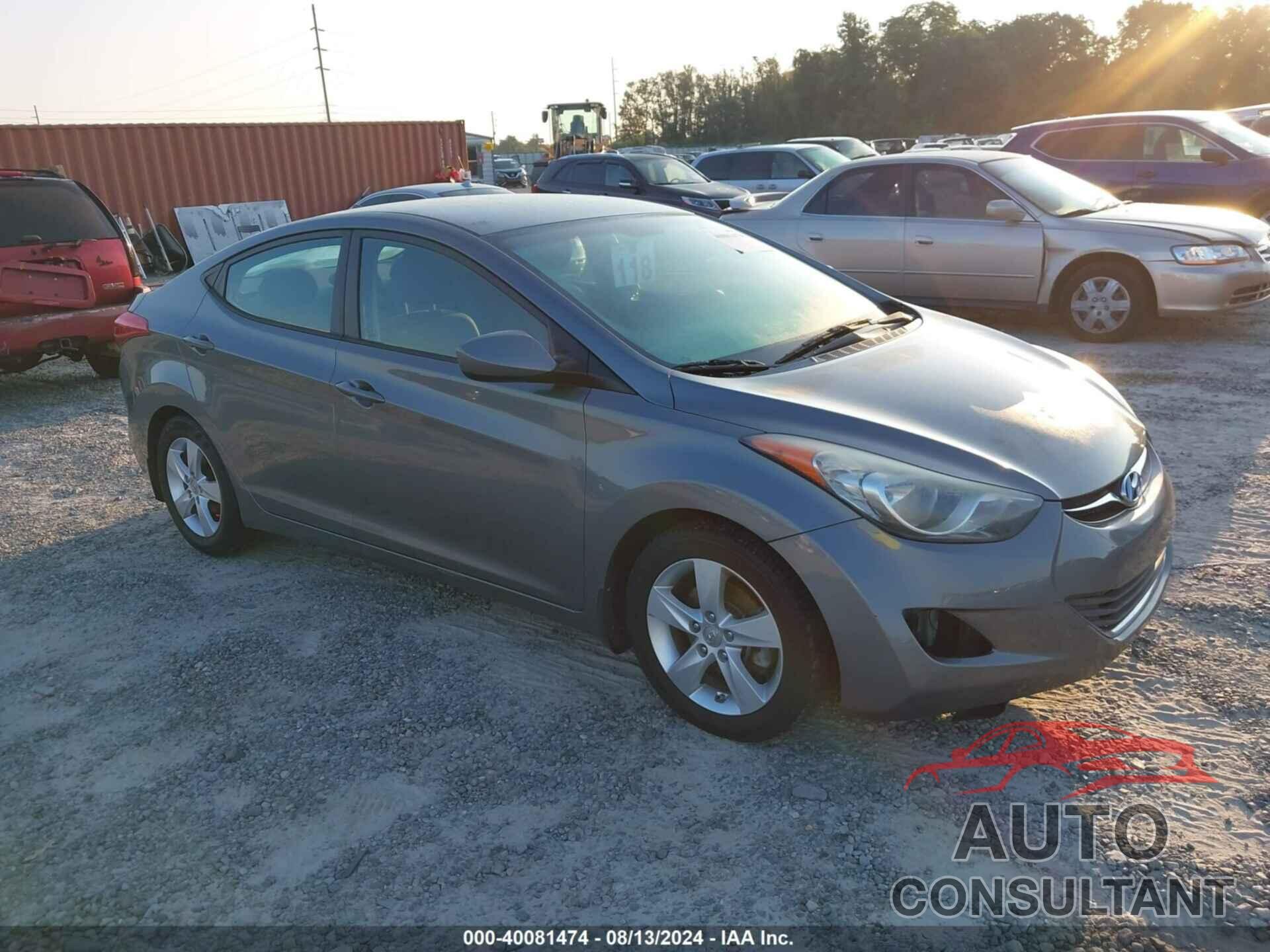 HYUNDAI ELANTRA 2013 - 5NPDH4AE9DH379343