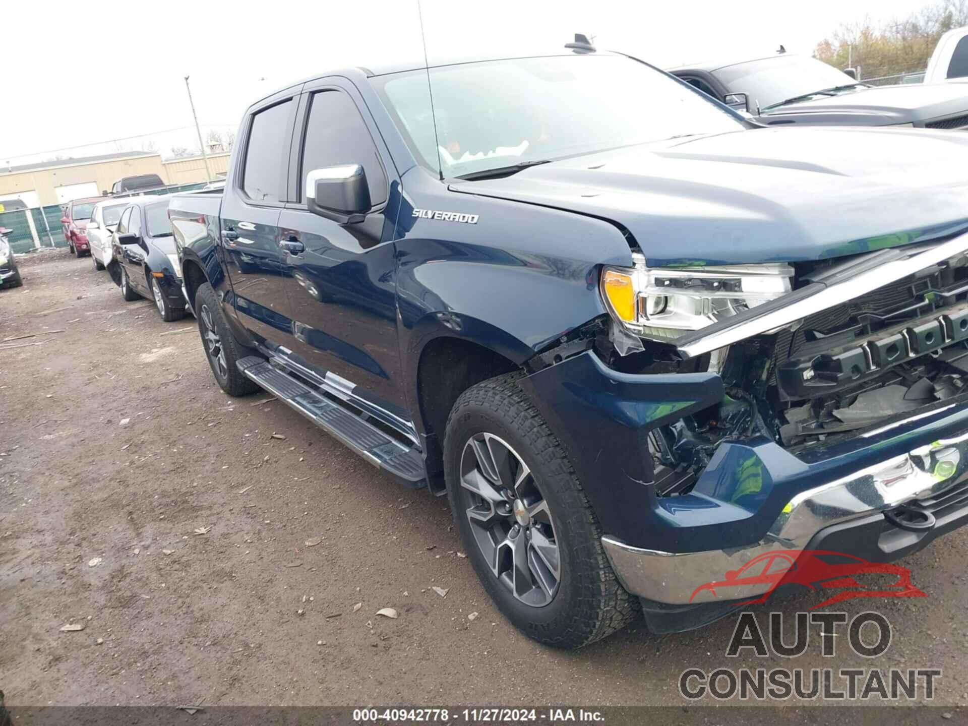 CHEVROLET SILVERADO 1500 2023 - 1GCPDDEK1PZ236229