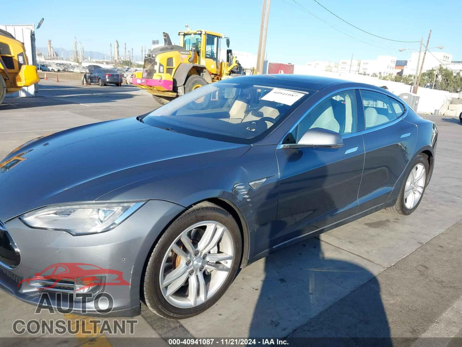 TESLA MODEL S 2014 - 5YJSA1H19EFP36792