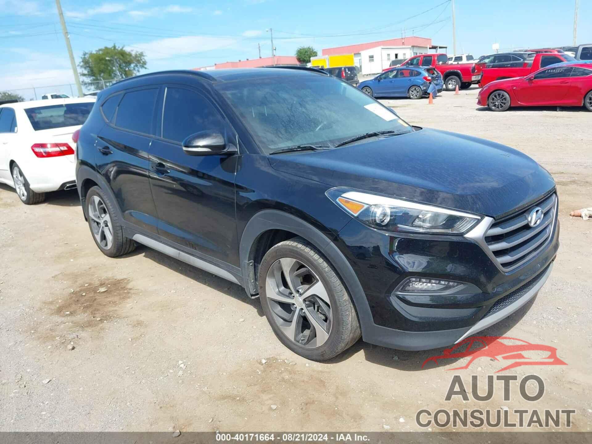 HYUNDAI TUCSON 2018 - KM8J33A23JU749829