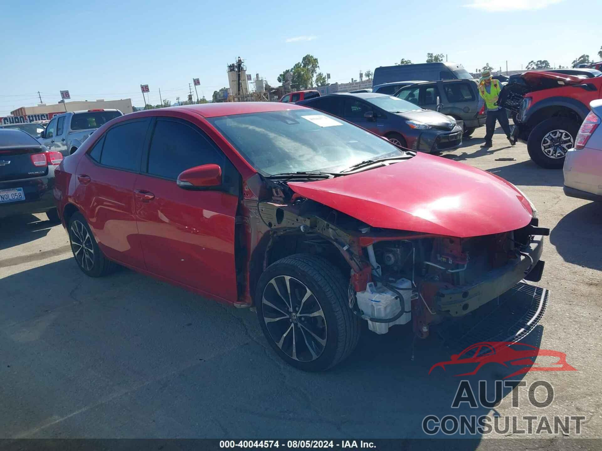 TOYOTA COROLLA 2018 - 2T1BURHE9JC009241