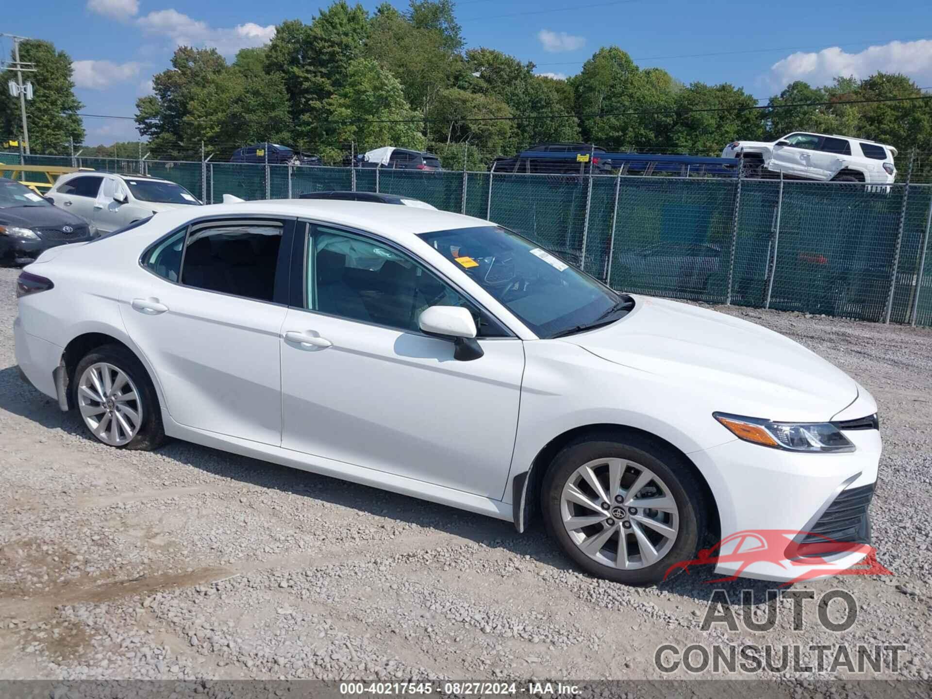 KIA SORENTO 2017 - 5XYPG4A34HG301192