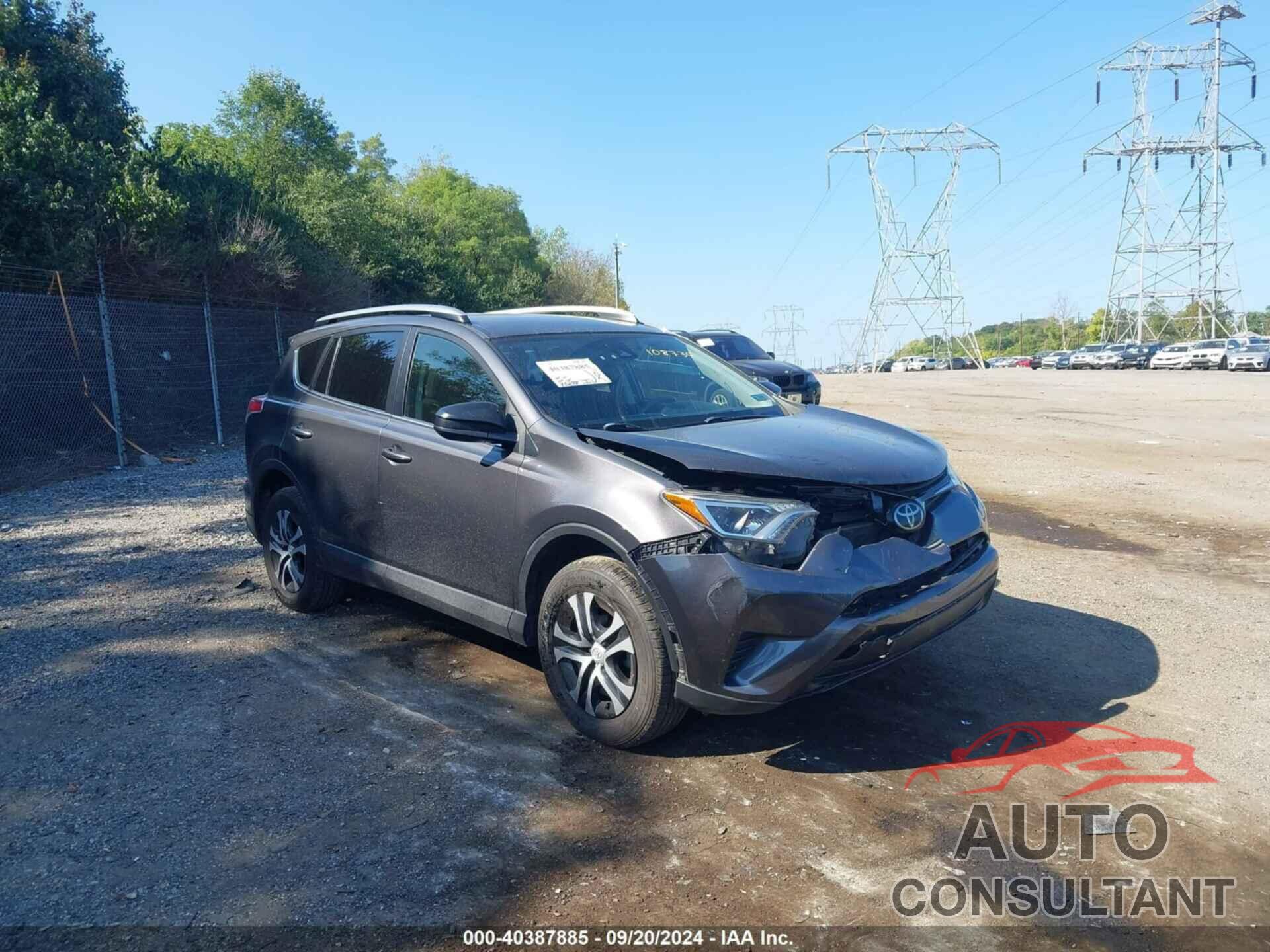 TOYOTA RAV4 2017 - JTMBFREV8HJ108730