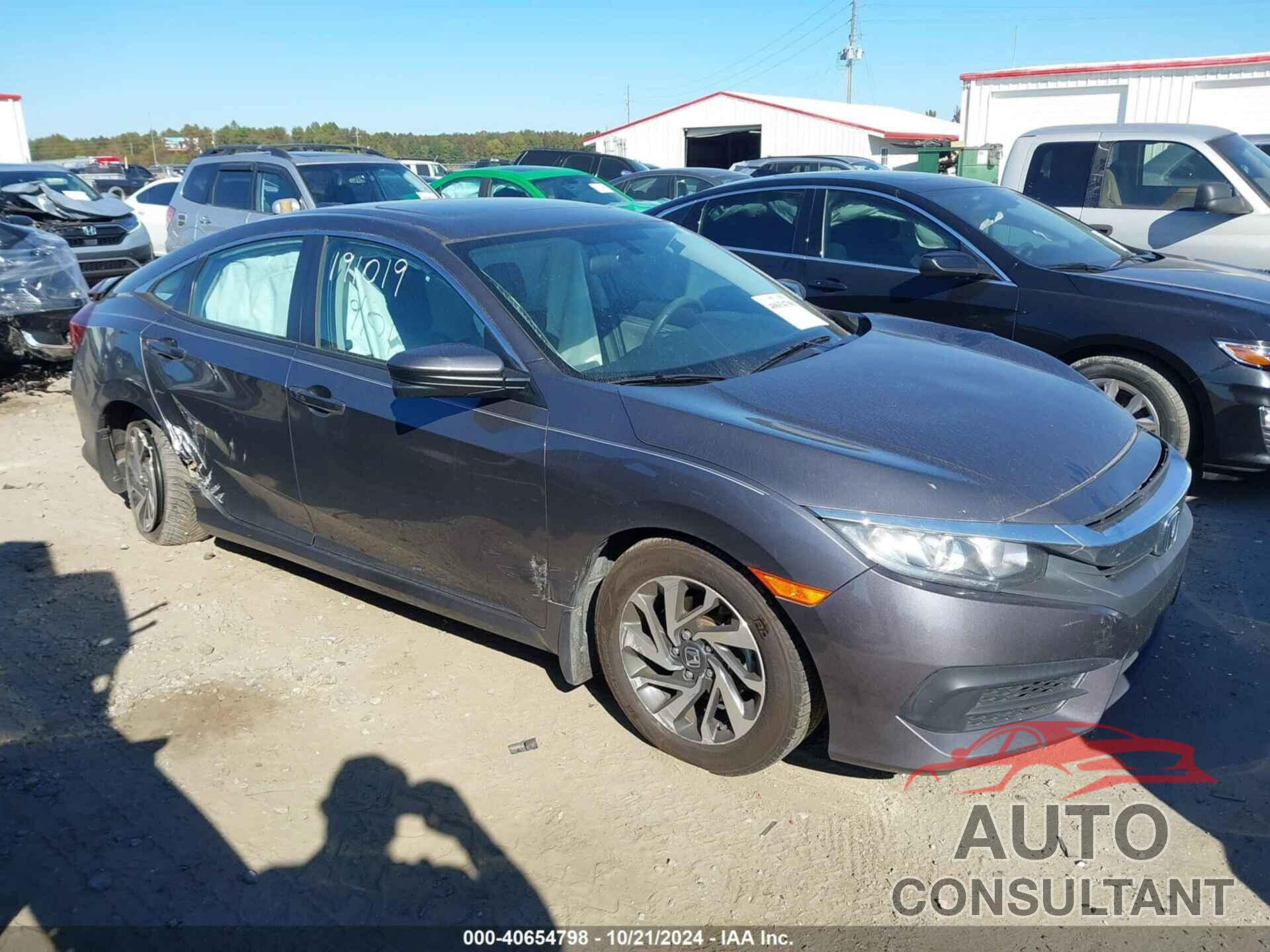 HONDA CIVIC 2017 - 2HGFC2F74HH572943
