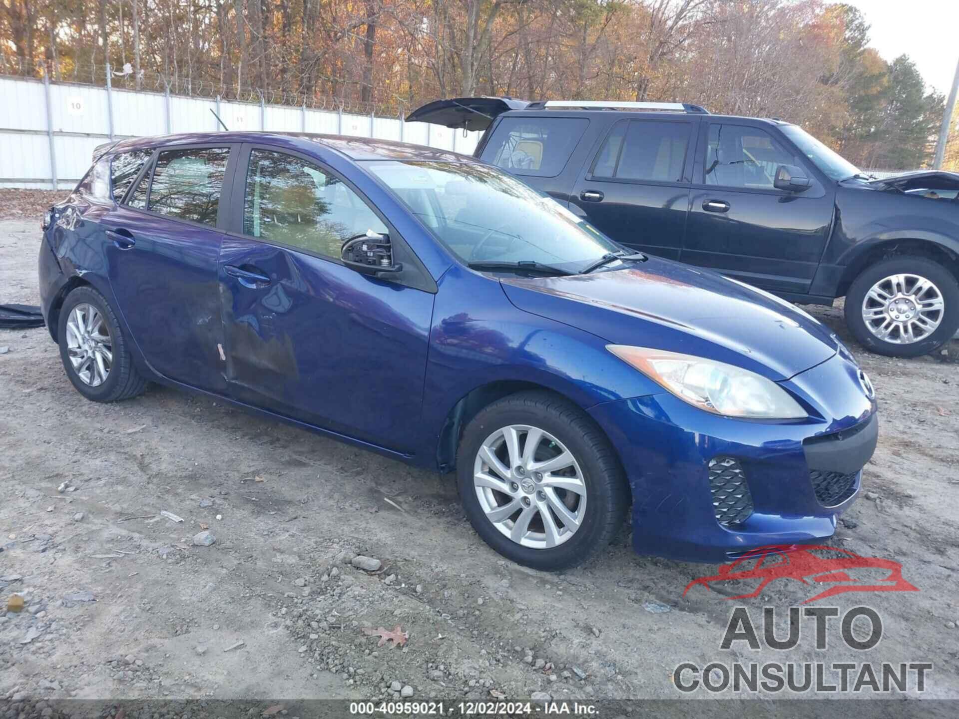 MAZDA MAZDA3 2012 - JM1BL1L79C1647137