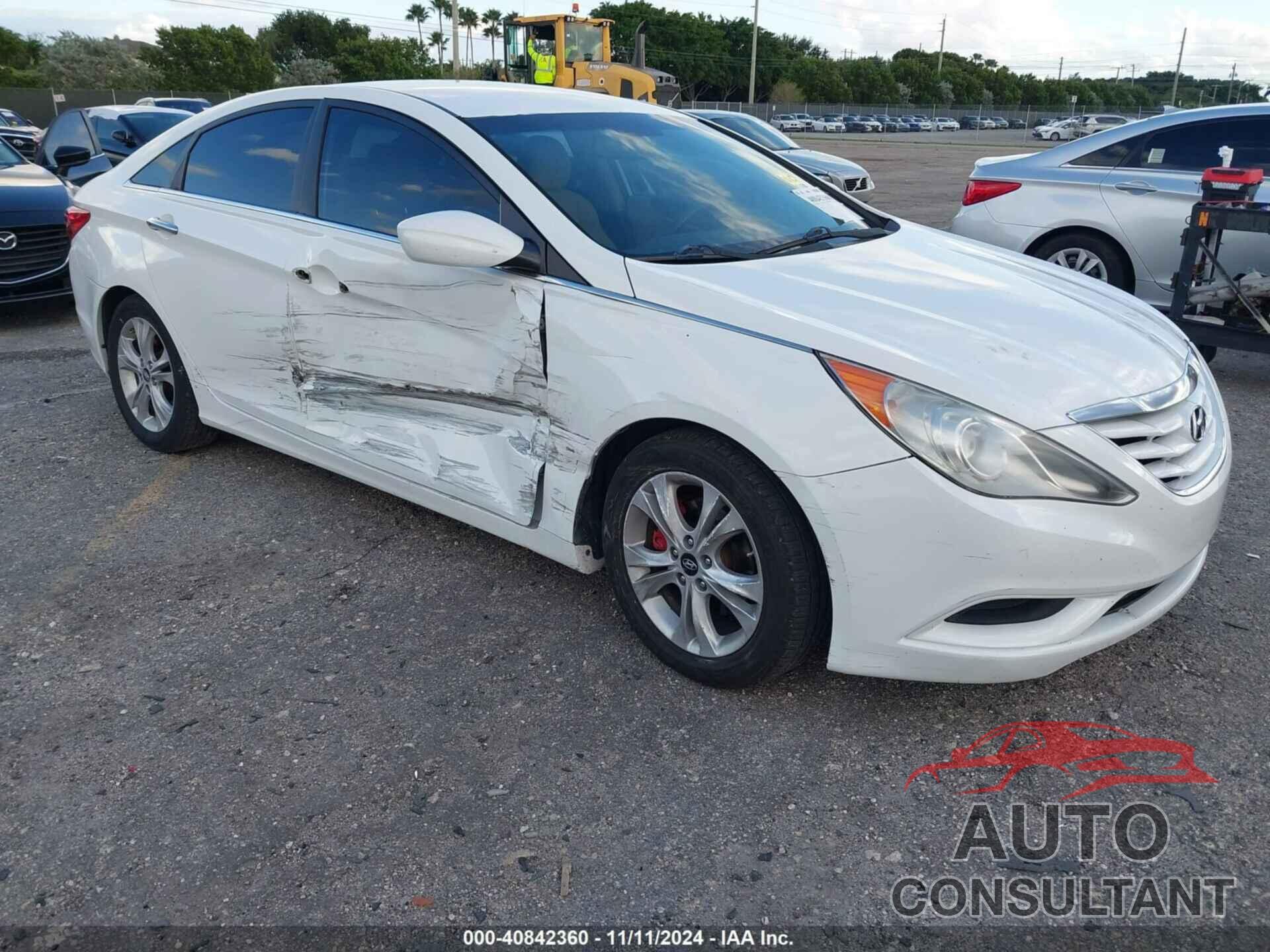 HYUNDAI SONATA 2011 - 5NPEB4AC3BH052356