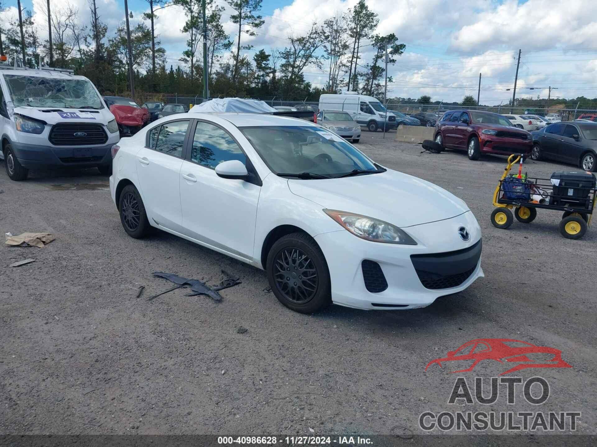MAZDA MAZDA3 2012 - JM1BL1UFXC1552205