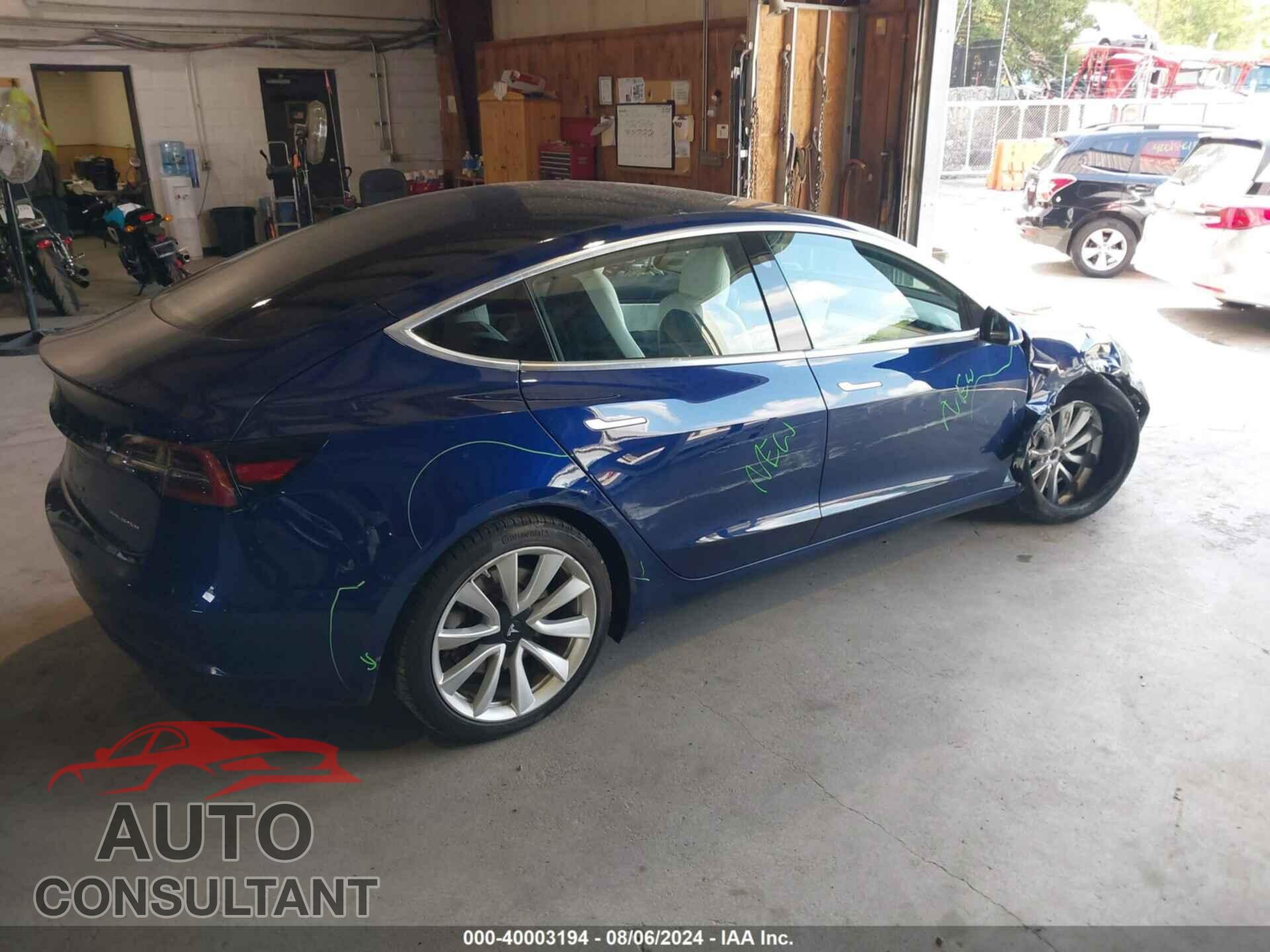 TESLA MODEL 3 2018 - 5YJ3E1EB2JF097736