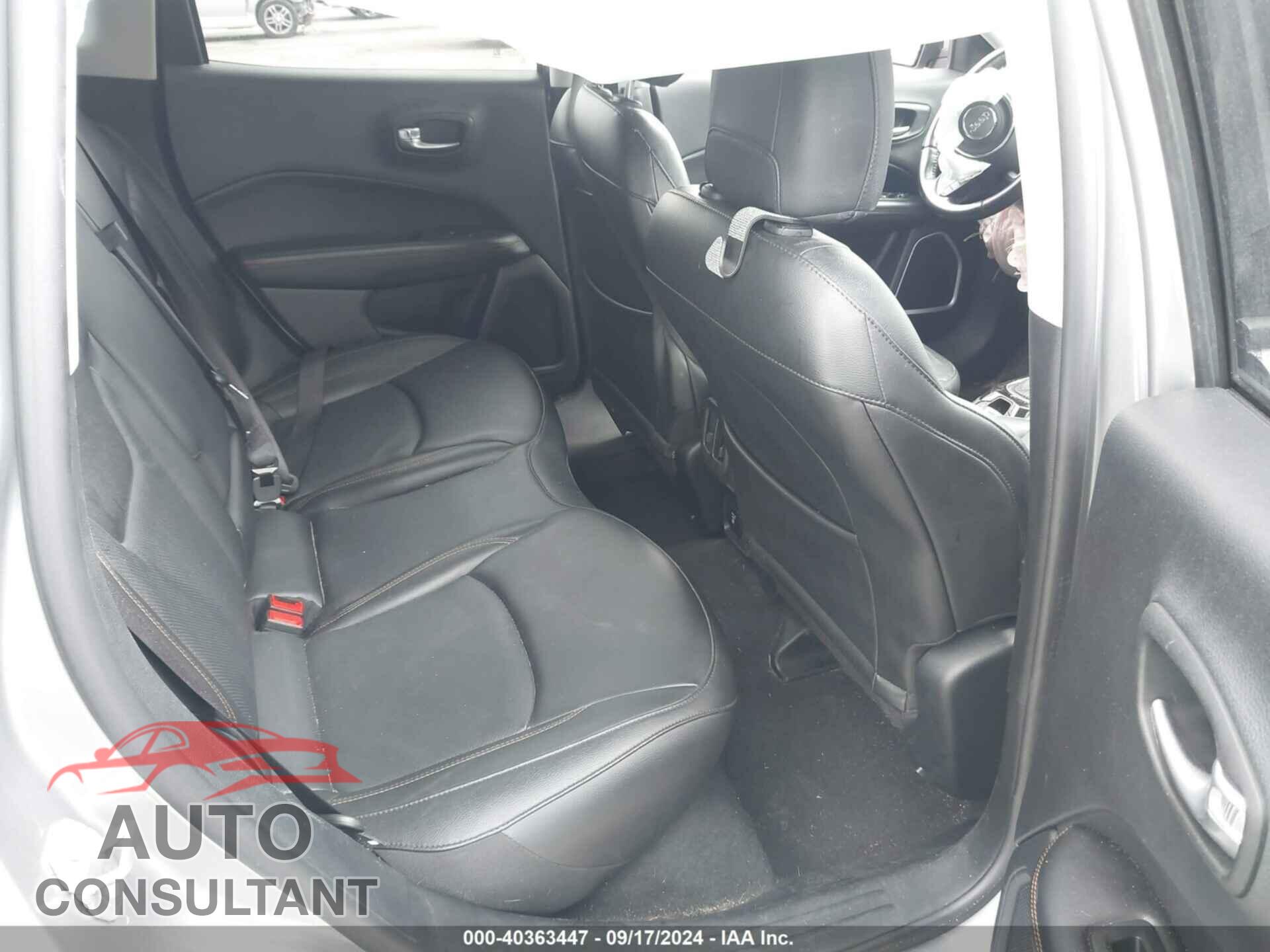 JEEP COMPASS 2021 - 3C4NJDCB4MT590784