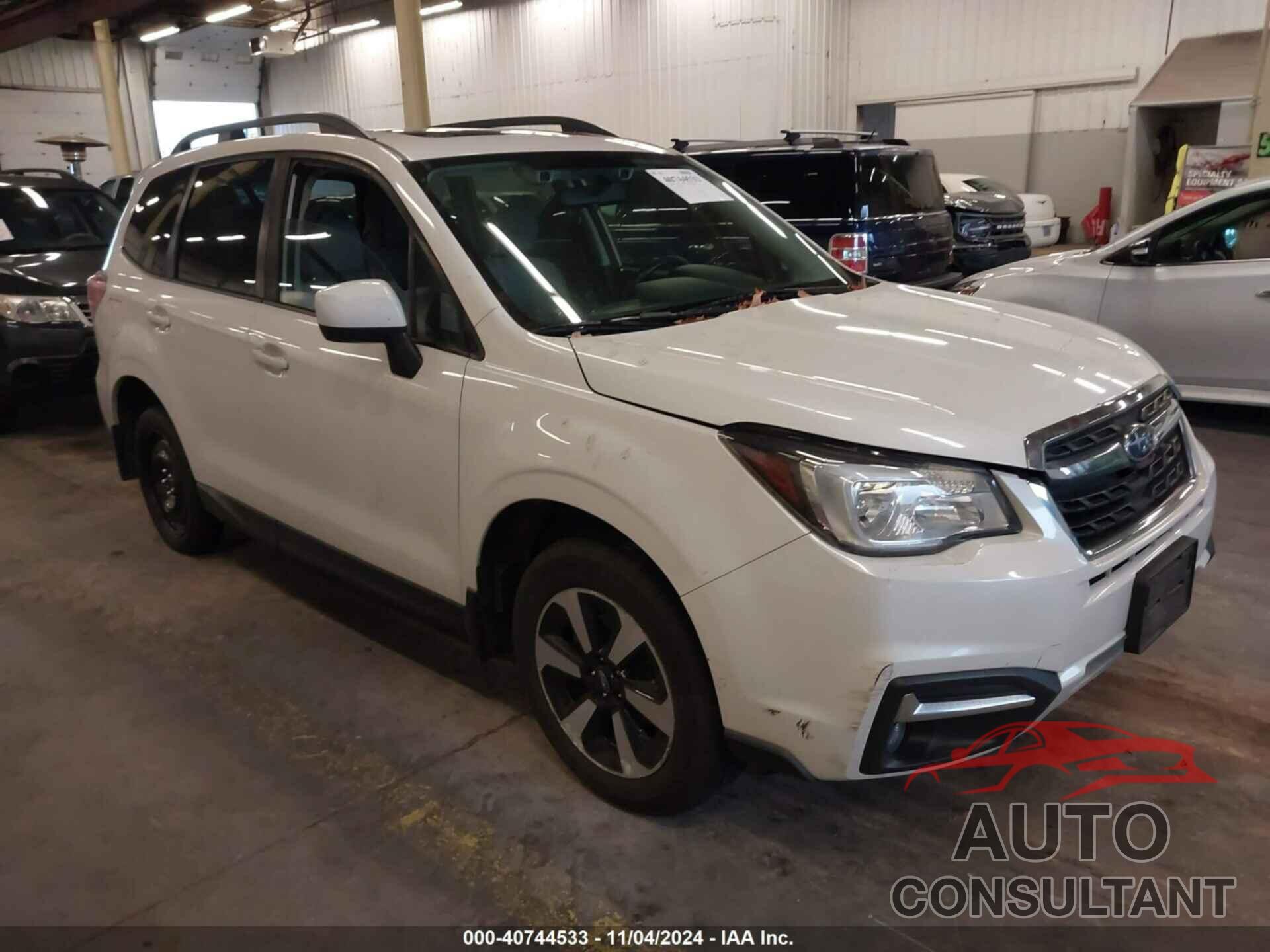 SUBARU FORESTER 2018 - JF2SJAGC1JH508302