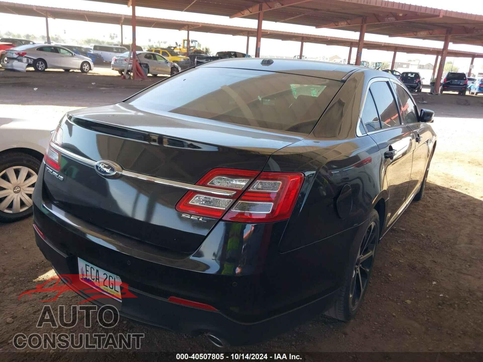 FORD TAURUS 2015 - 1FAHP2E87FG203417