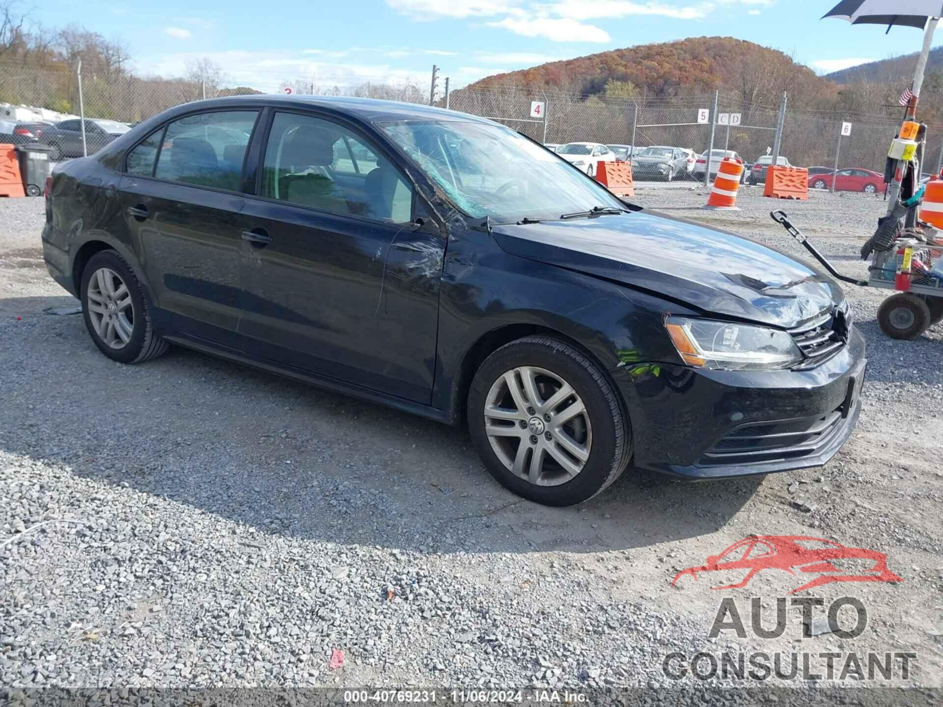 VOLKSWAGEN JETTA 2018 - 3VW2B7AJ7JM239513