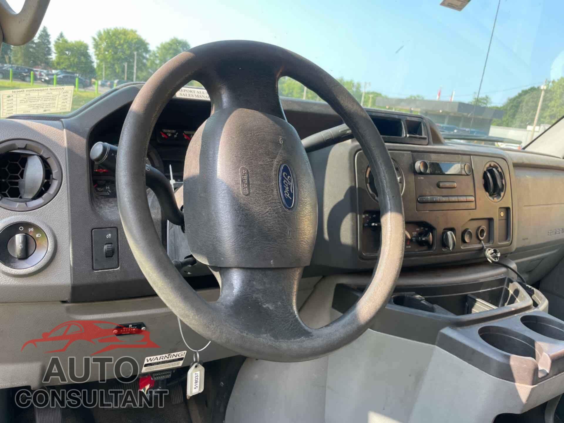 FORD ECONOLINE 2017 - 1FDXE4FS6HDC72231