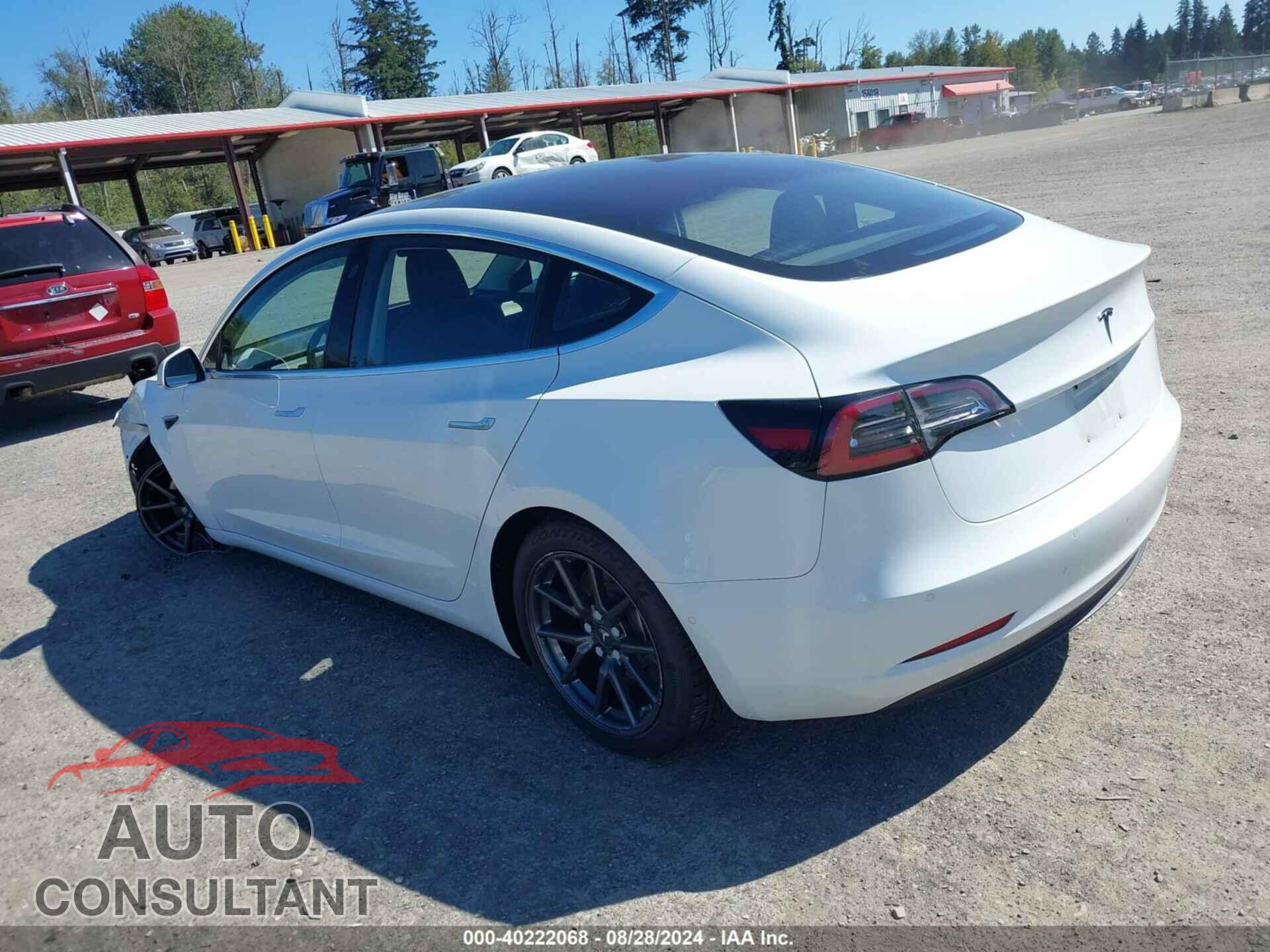 TESLA MODEL 3 2018 - 5YJ3E1EA7JF014809