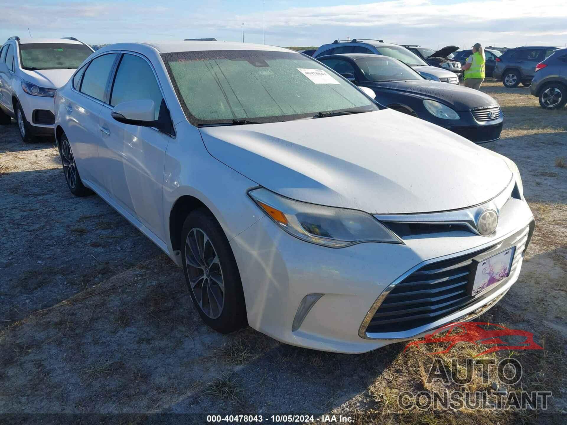 TOYOTA AVALON 2018 - 4T1BK1EB1JU277281