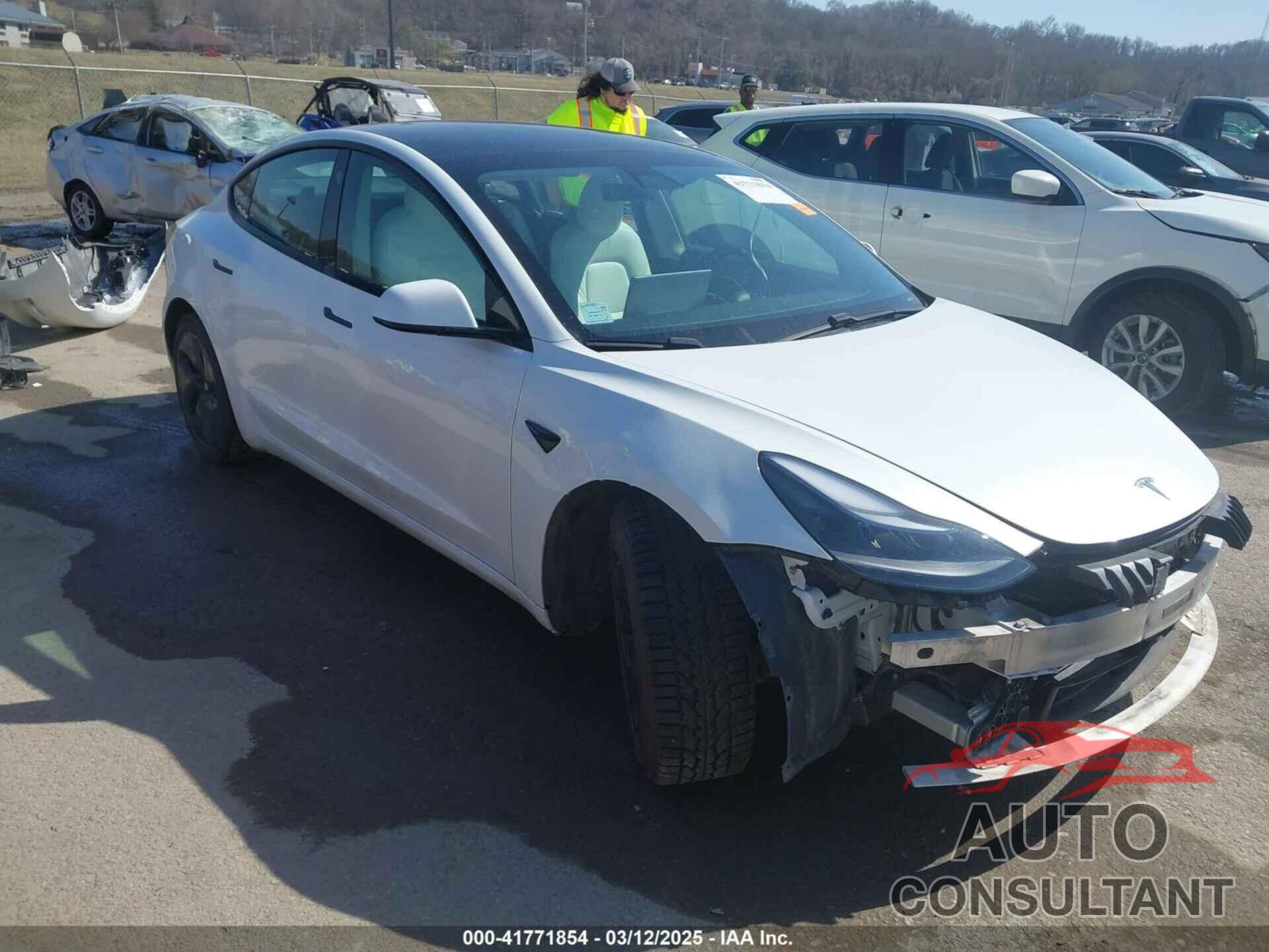 TESLA MODEL 3 2021 - 5YJ3E1EB0MF860289