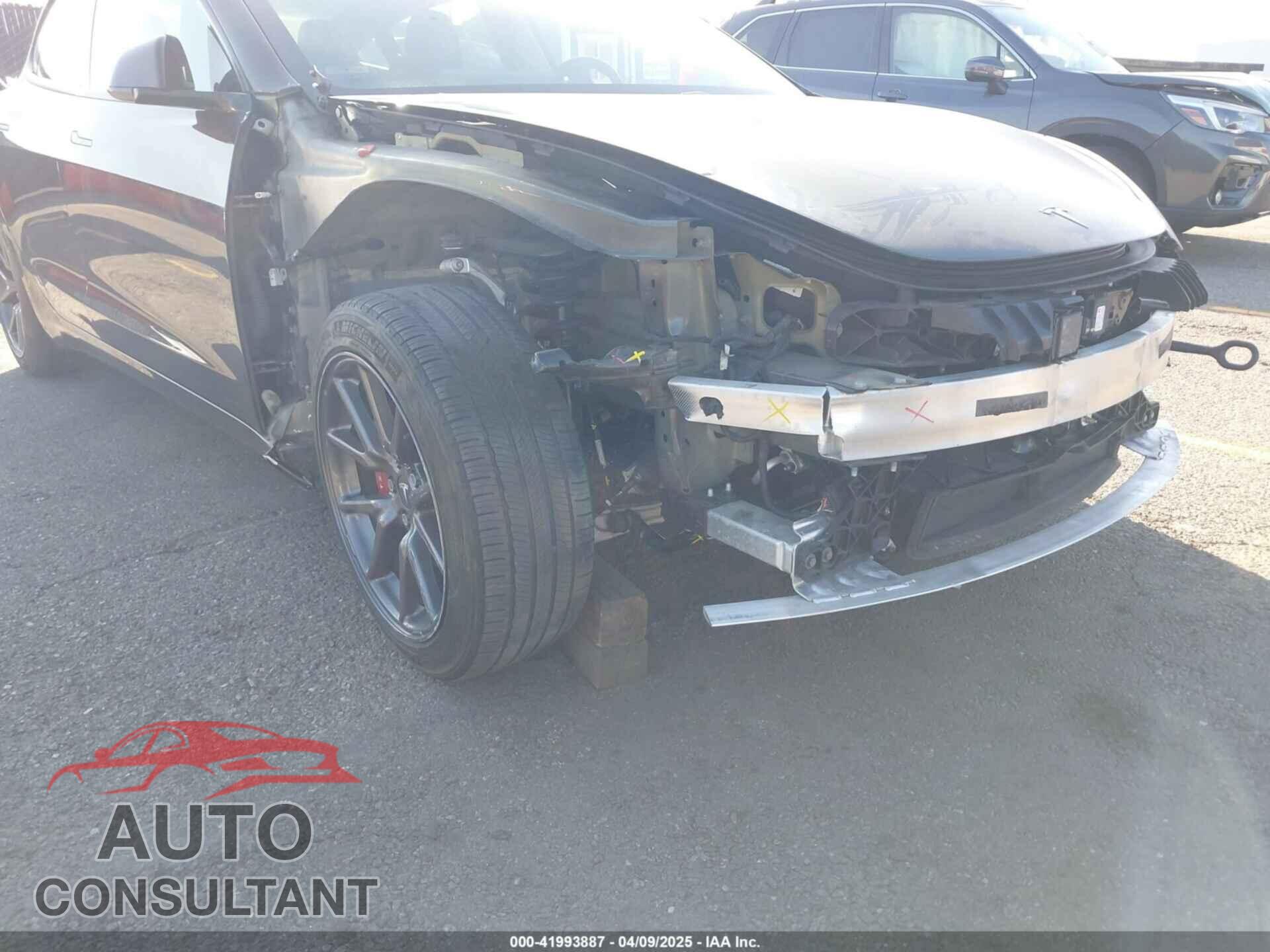 TESLA MODEL 3 2018 - 5YJ3E1EA5JF171948