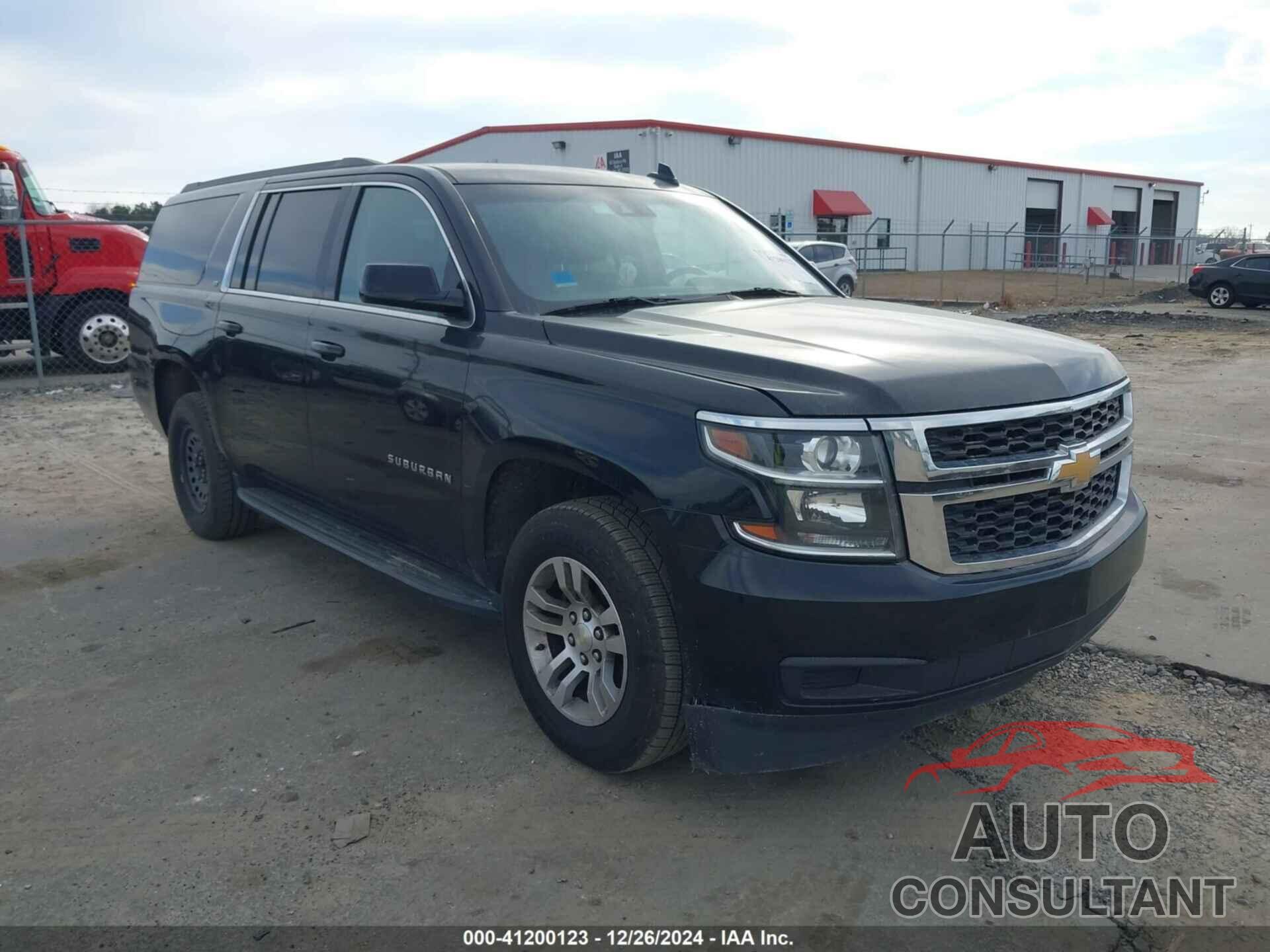 CHEVROLET SUBURBAN 2019 - 1GNSKHKC2KR207892