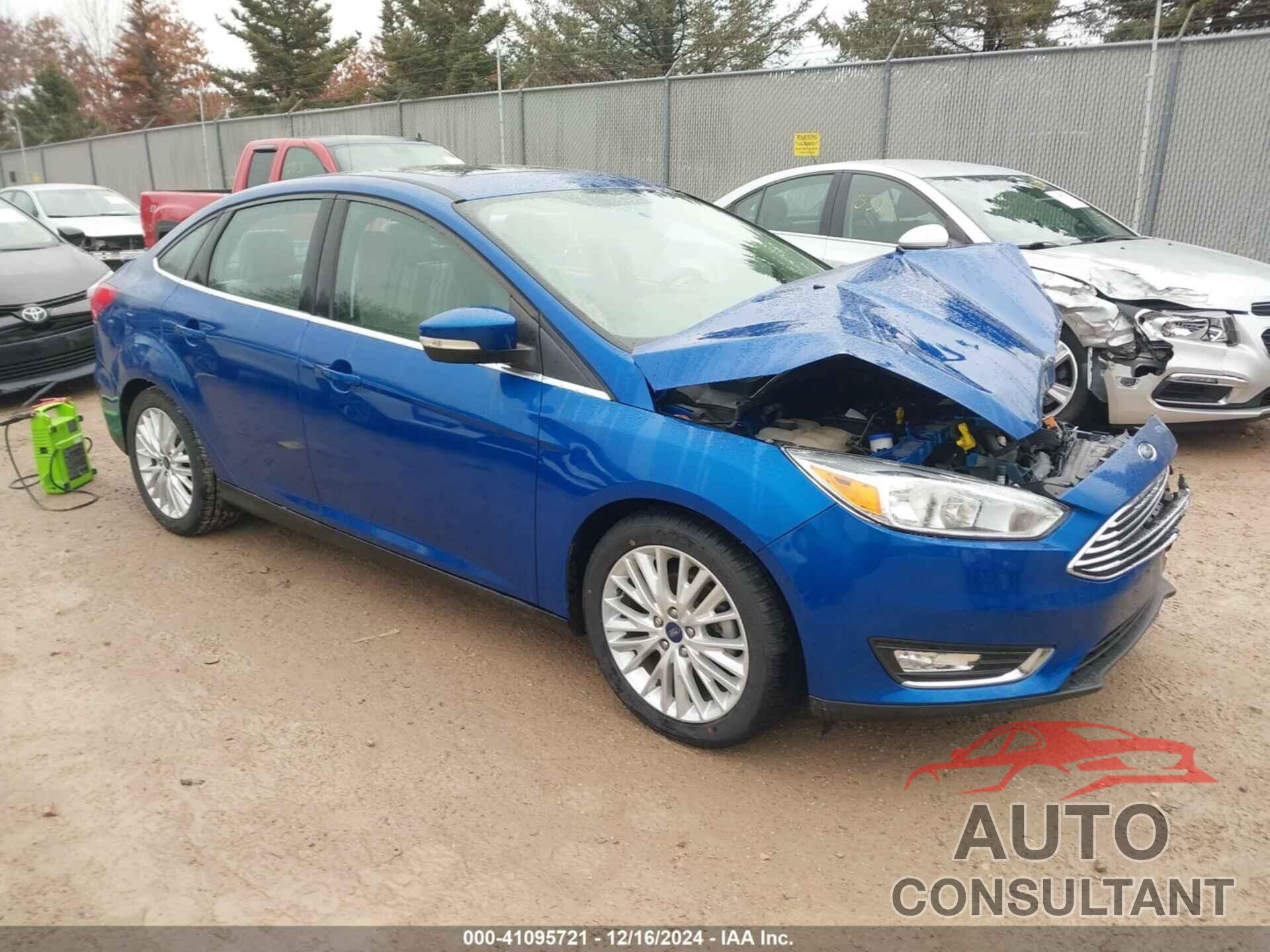 FORD FOCUS 2018 - 1FADP3J28JL314046