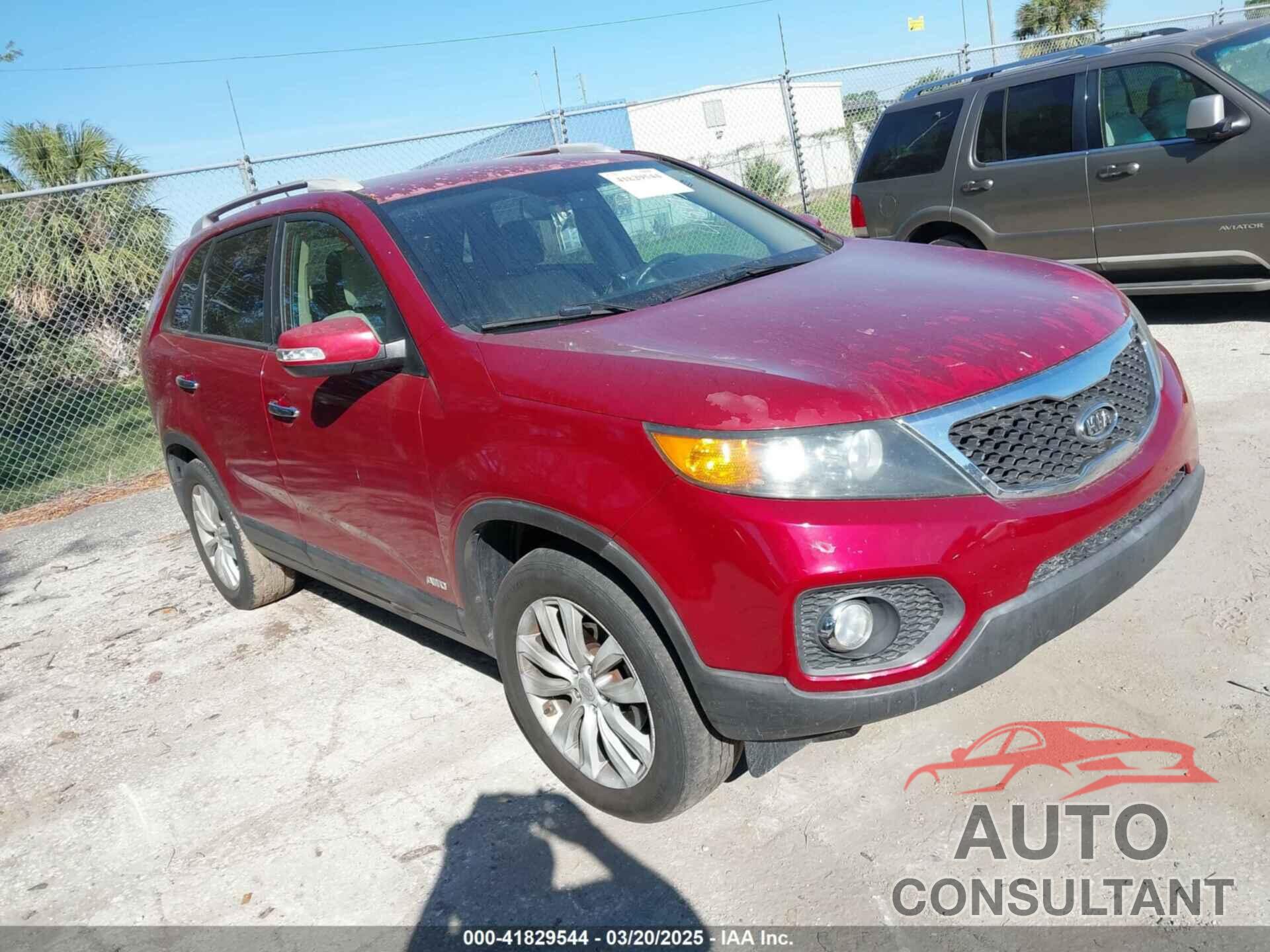 KIA SORENTO 2011 - 5XYKTDA2XBG078063