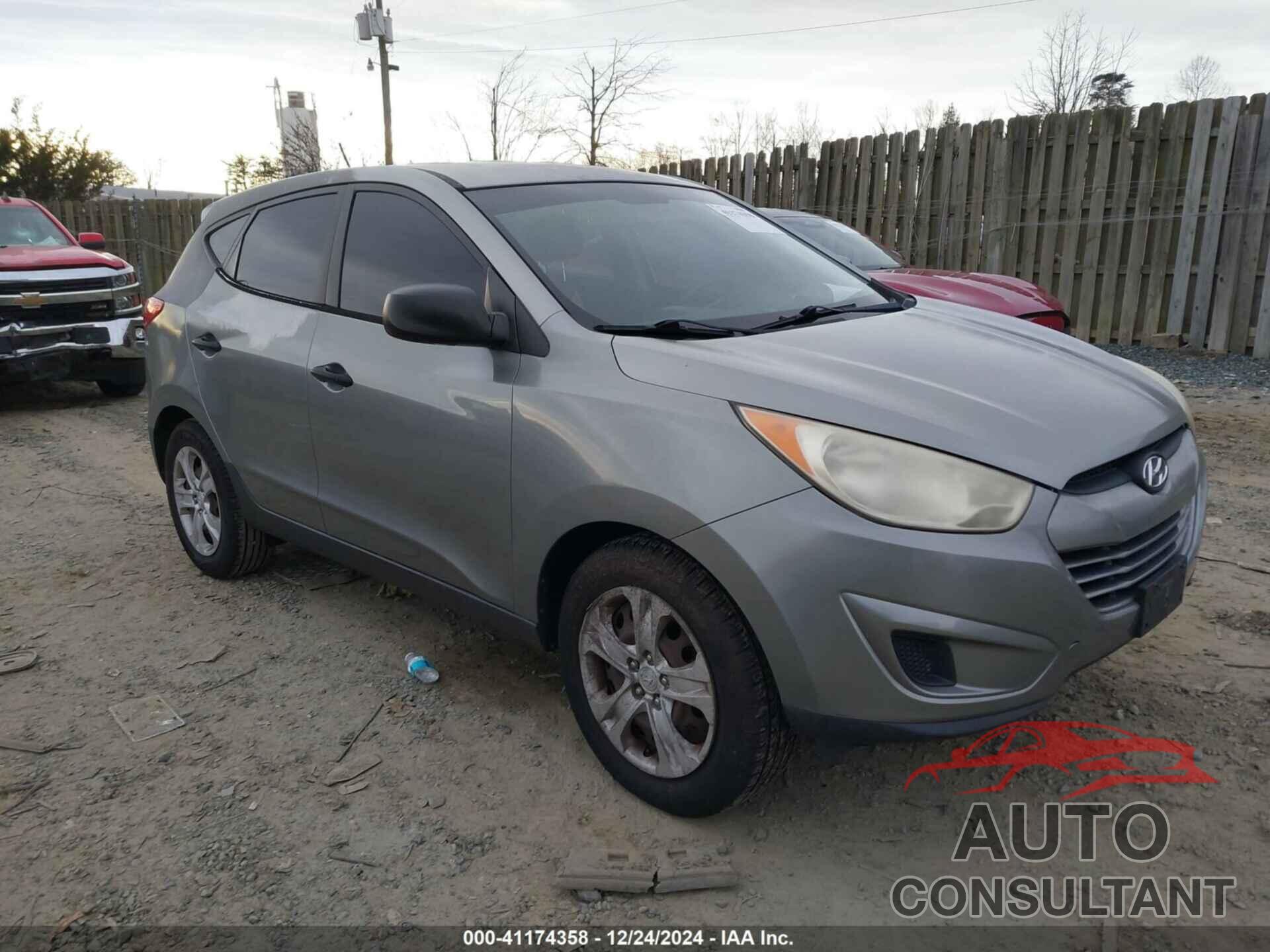 HYUNDAI TUCSON 2010 - KM8JT3AC0AU033771