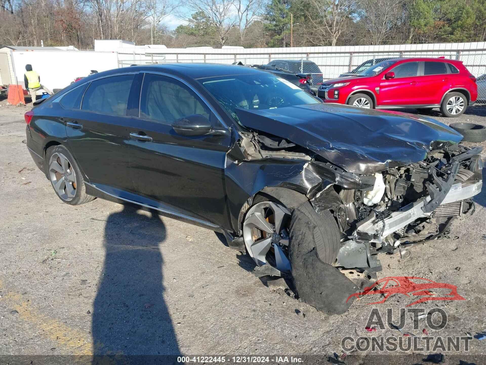HONDA ACCORD 2018 - 1HGCV2F91JA019721