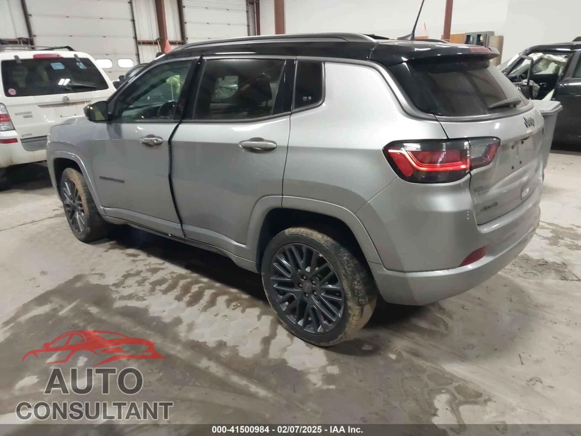 JEEP COMPASS 2022 - 3C4NJDCB8NT109002