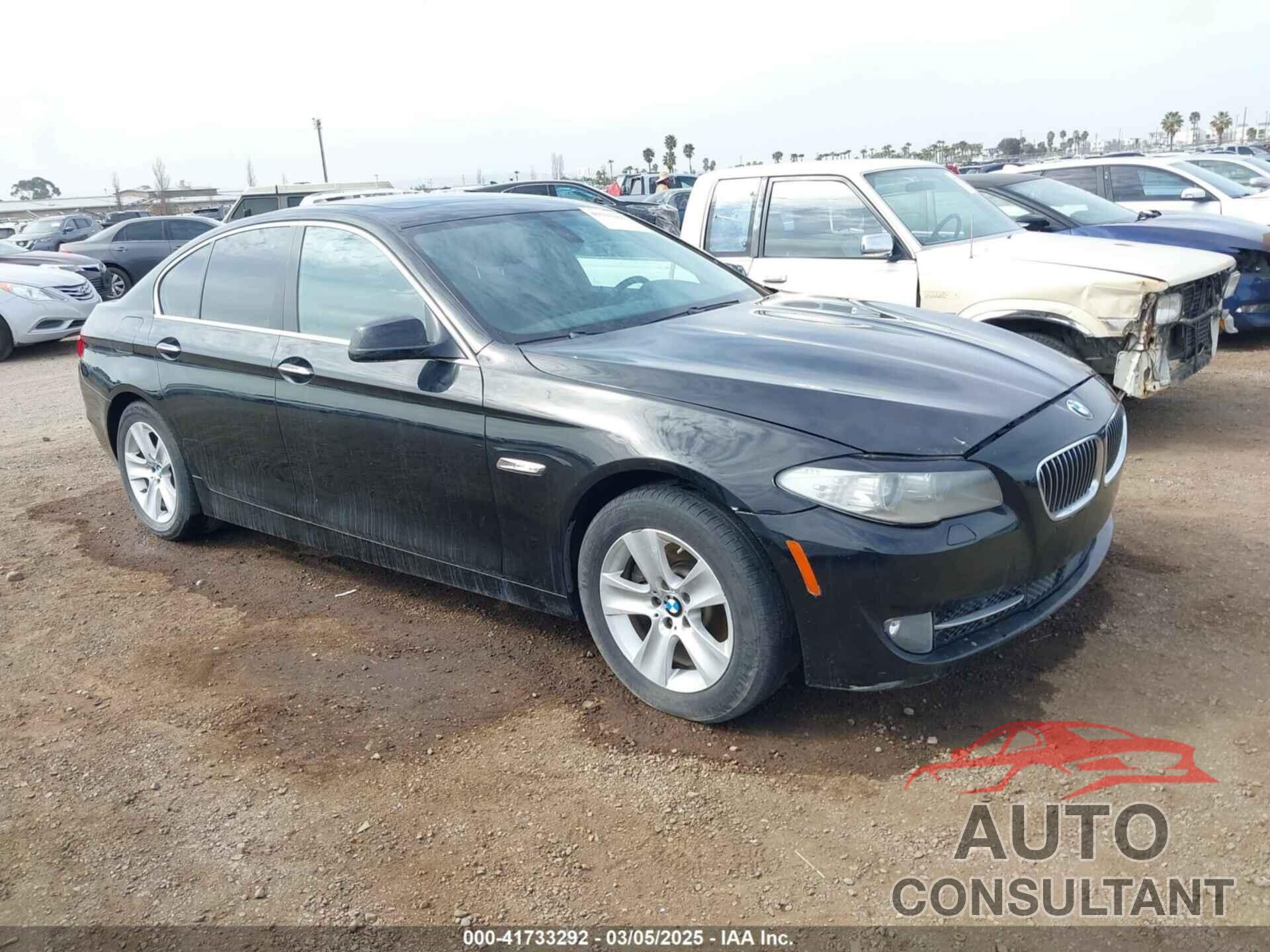 BMW 528I 2012 - WBAXG5C54CDW85368