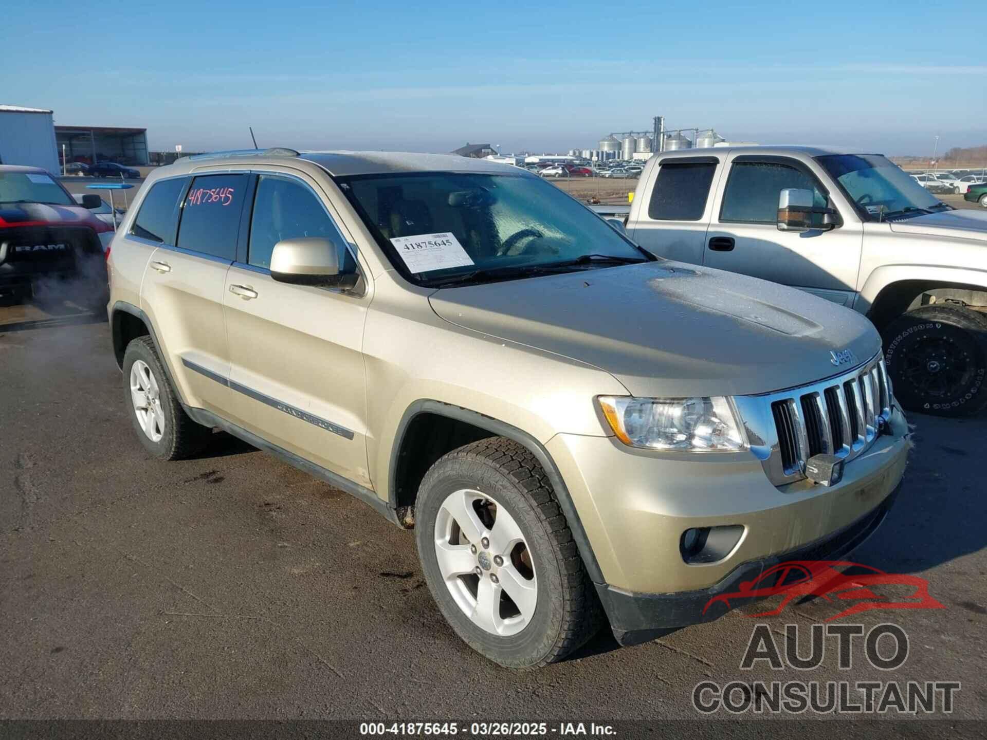JEEP GRAND CHEROKEE 2011 - 1J4RR4GG9BC557752