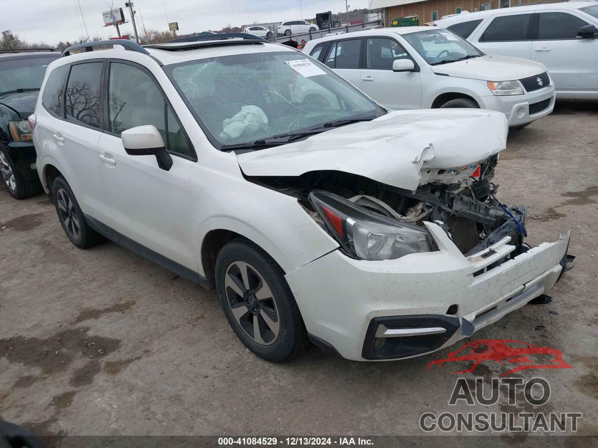 SUBARU FORESTER 2018 - JF2SJAGC6JH470114