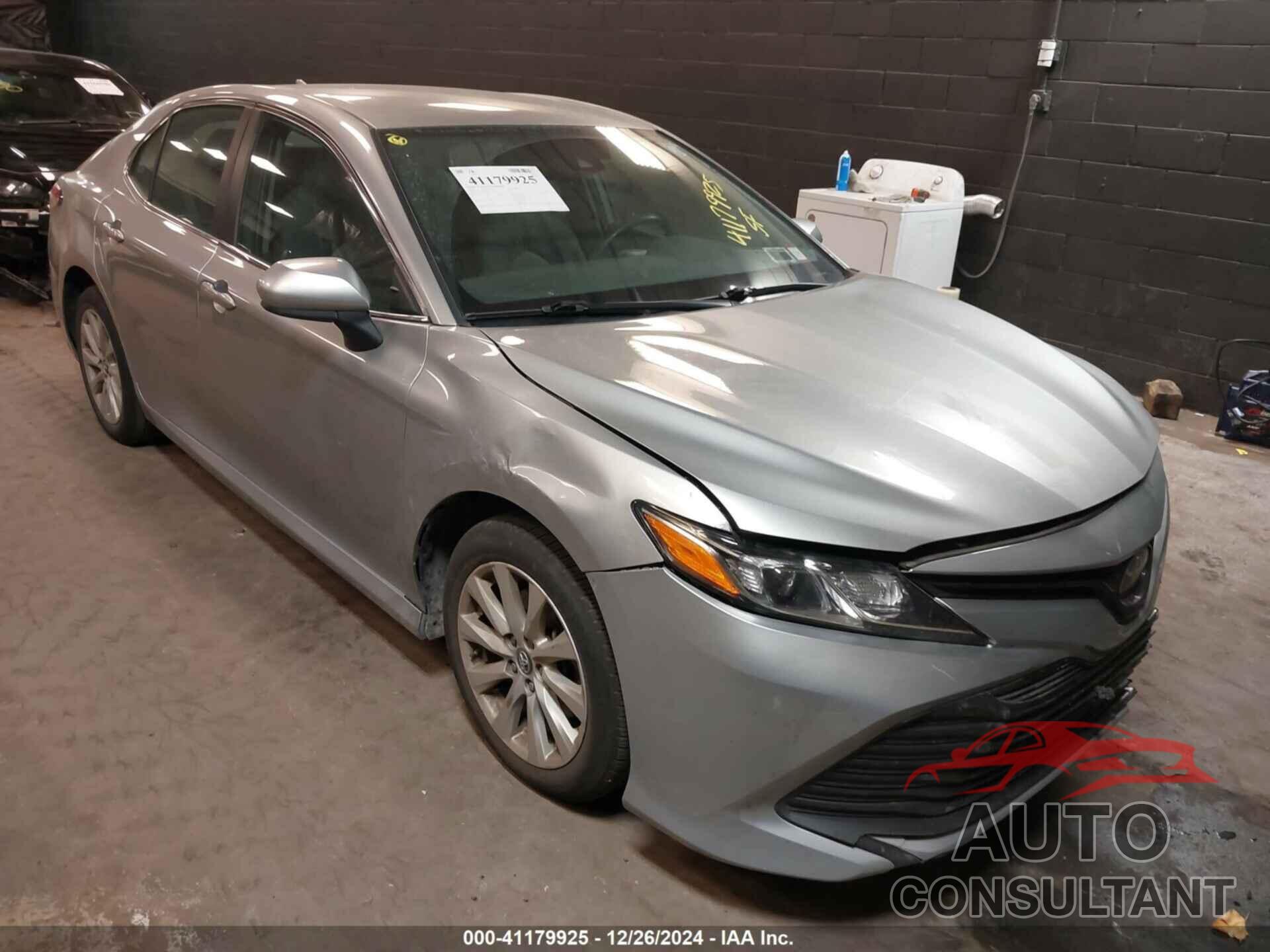 TOYOTA CAMRY 2019 - 4T1B11HK4KU856197