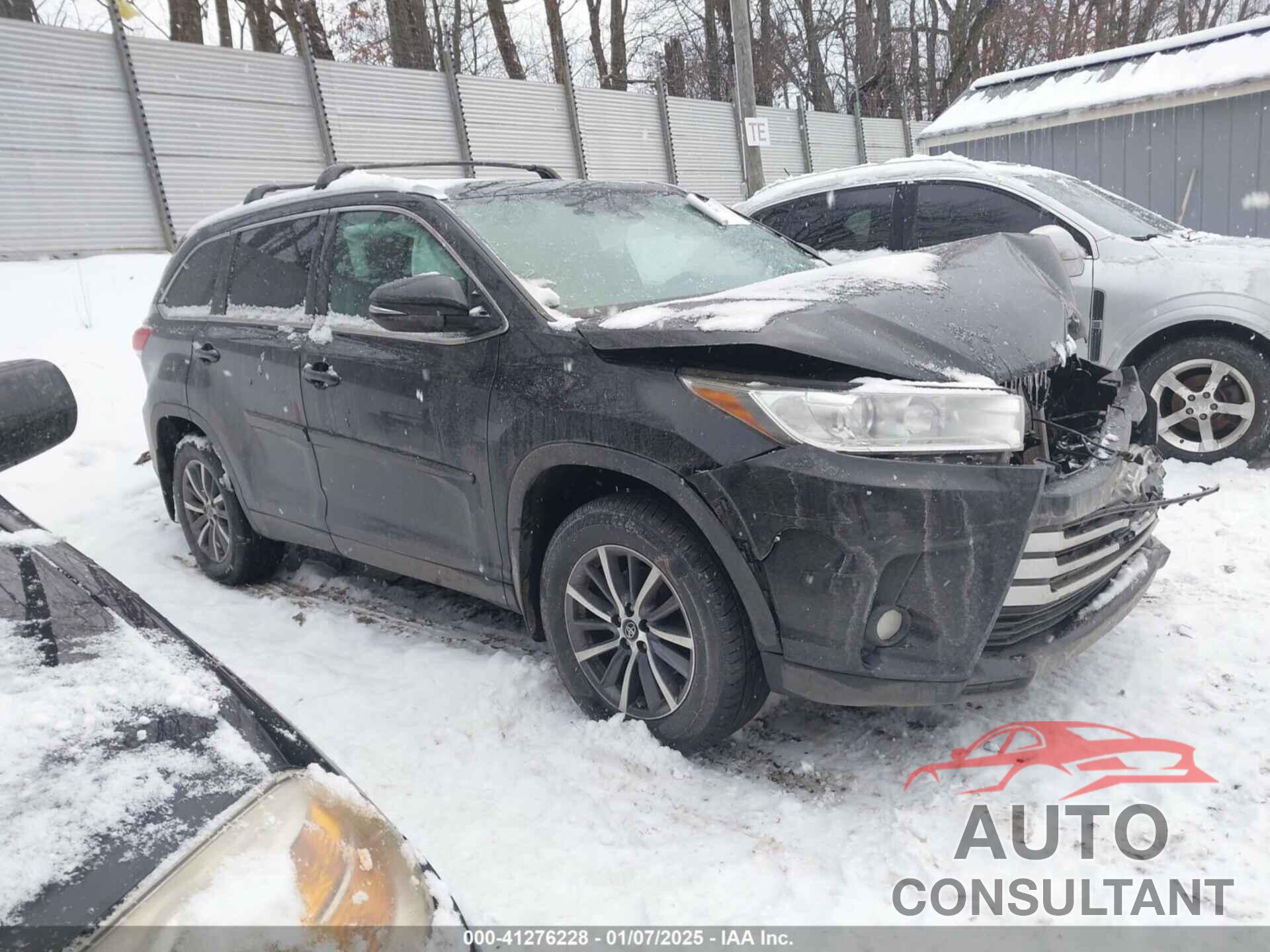 TOYOTA HIGHLANDER 2018 - 5TDJZRFH2JS857012