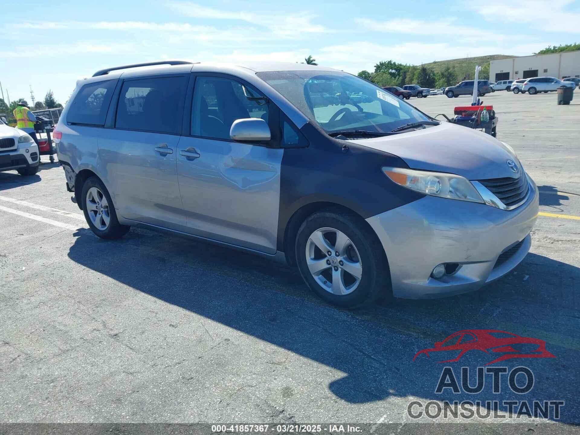 TOYOTA SIENNA 2012 - 5TDKK3DC6CS189747