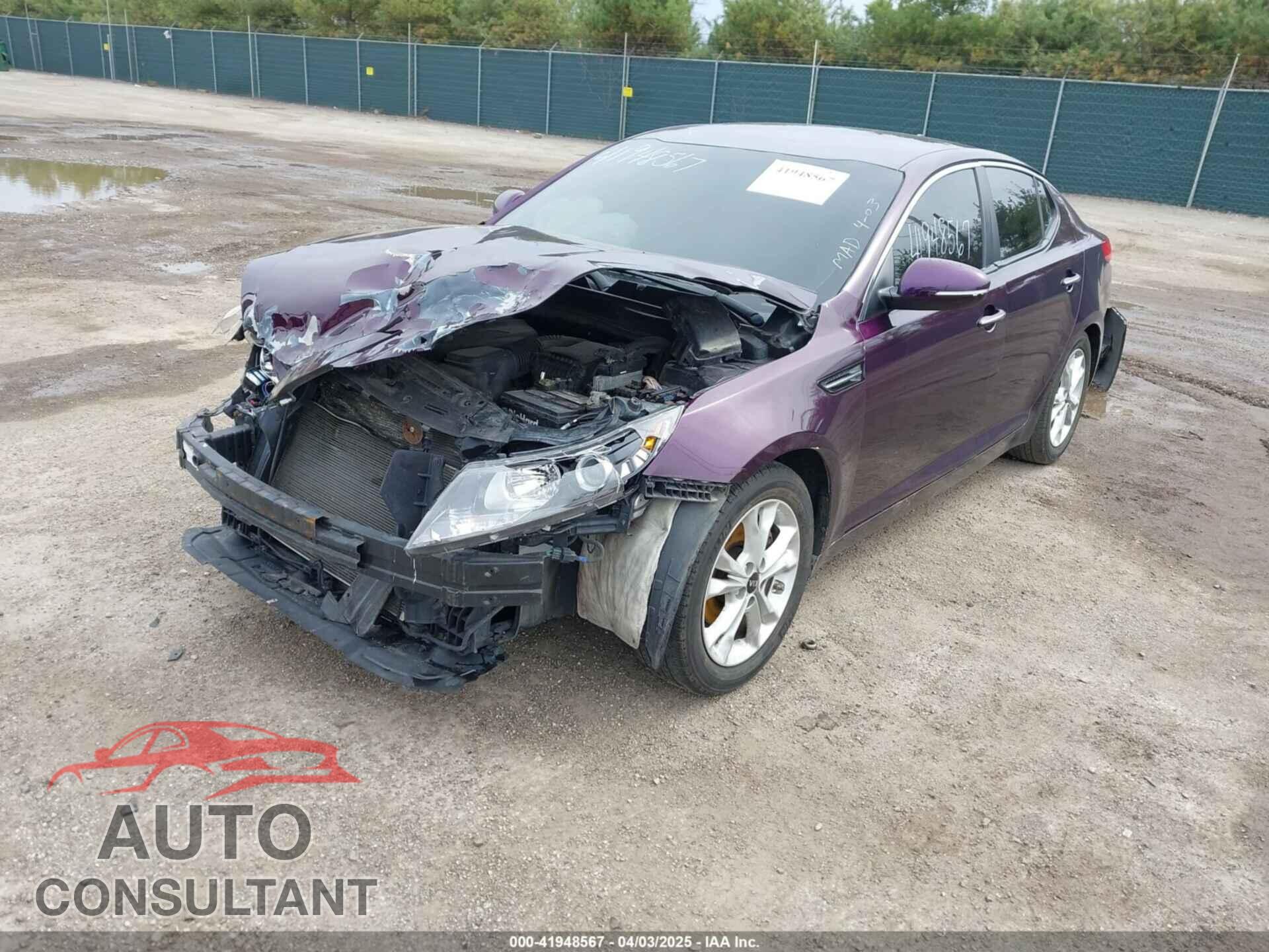 KIA OPTIMA 2011 - KNAGN4A76B5077655