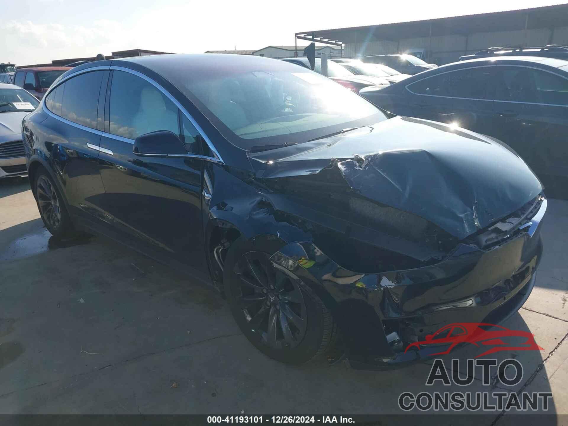 TESLA MODEL X 2017 - 5YJXCBE26HF069008