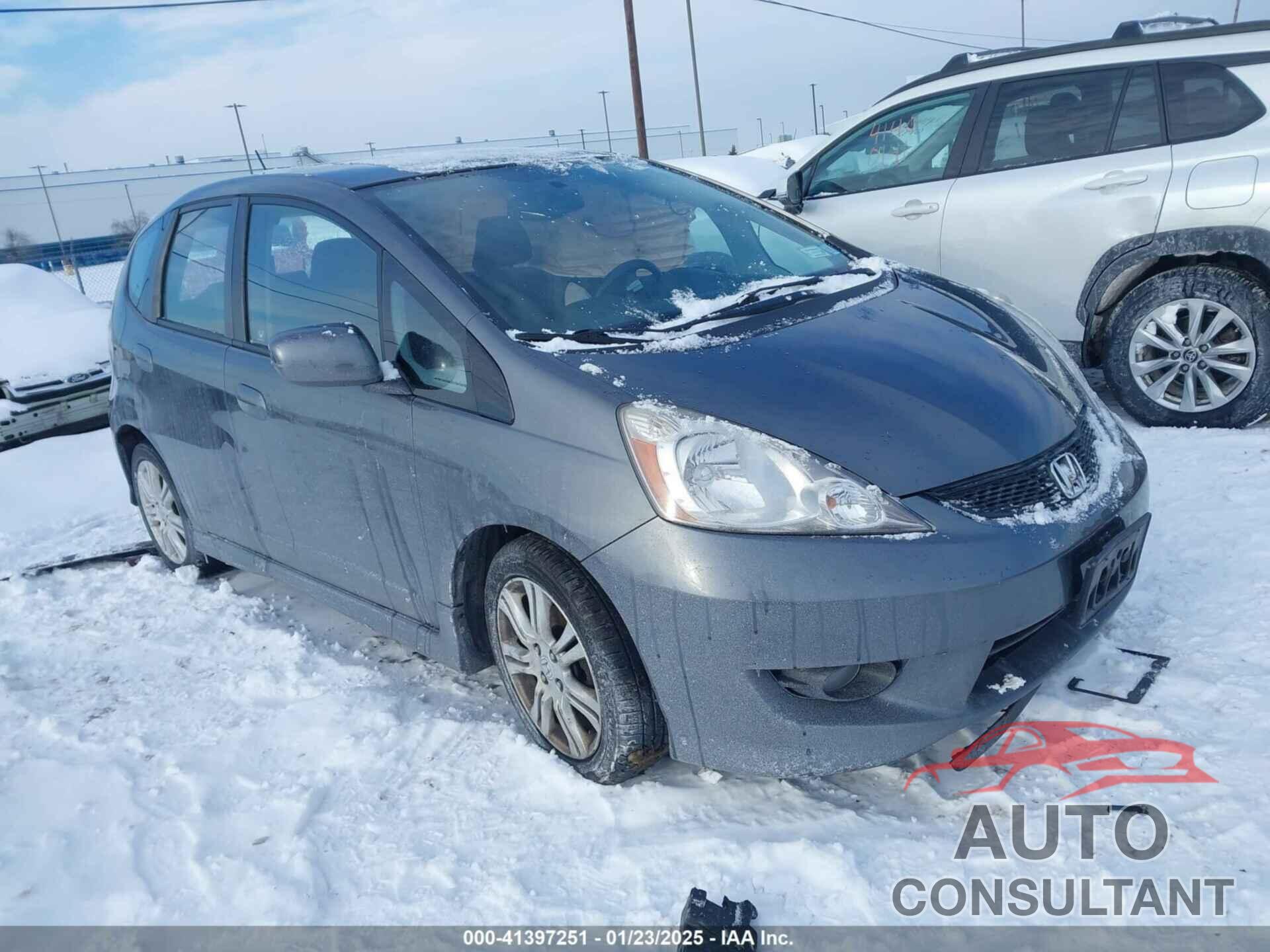 HONDA FIT 2011 - JHMGE8H62BC000704